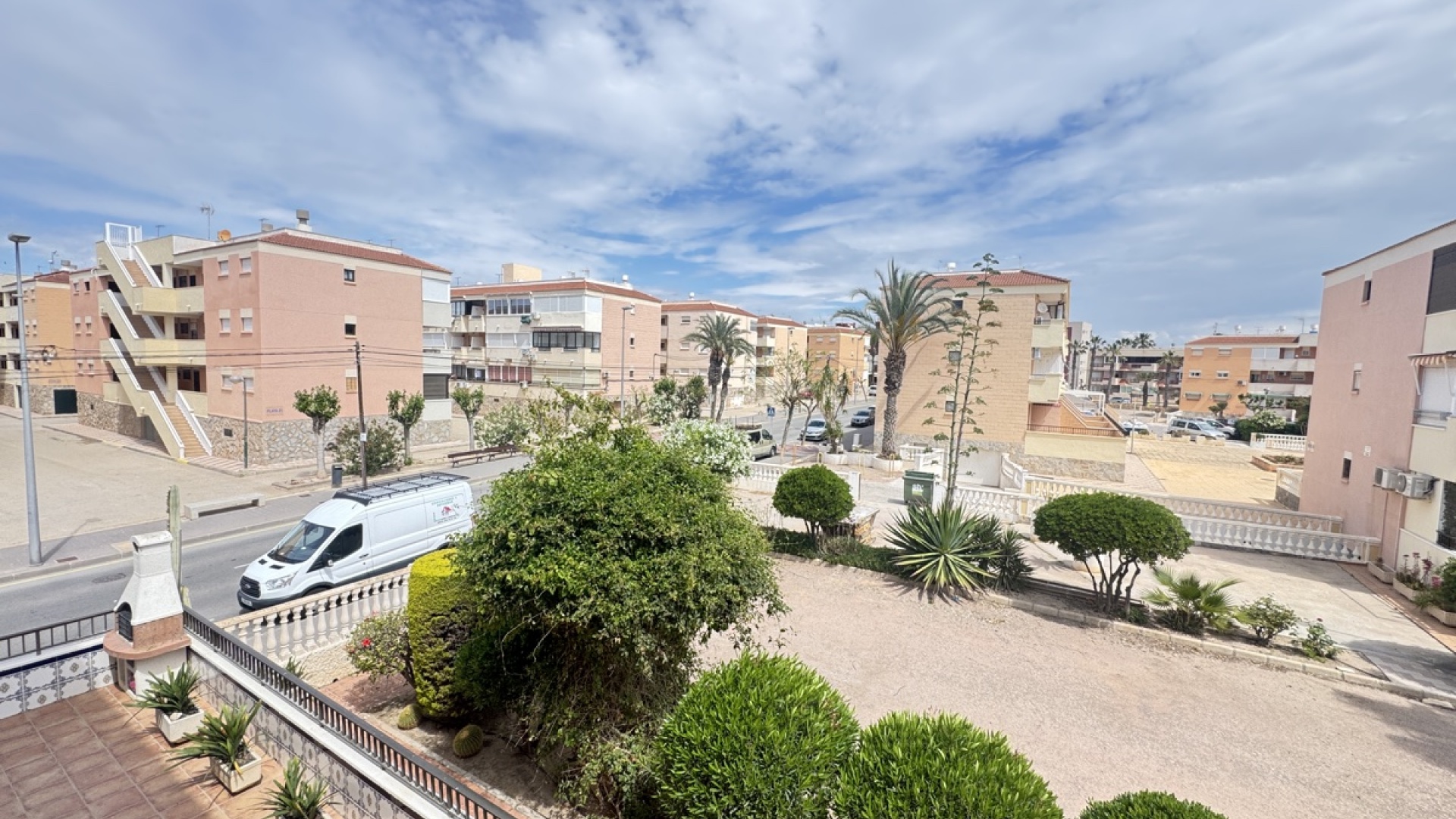 Resale - Apartment - Mil Palmeras