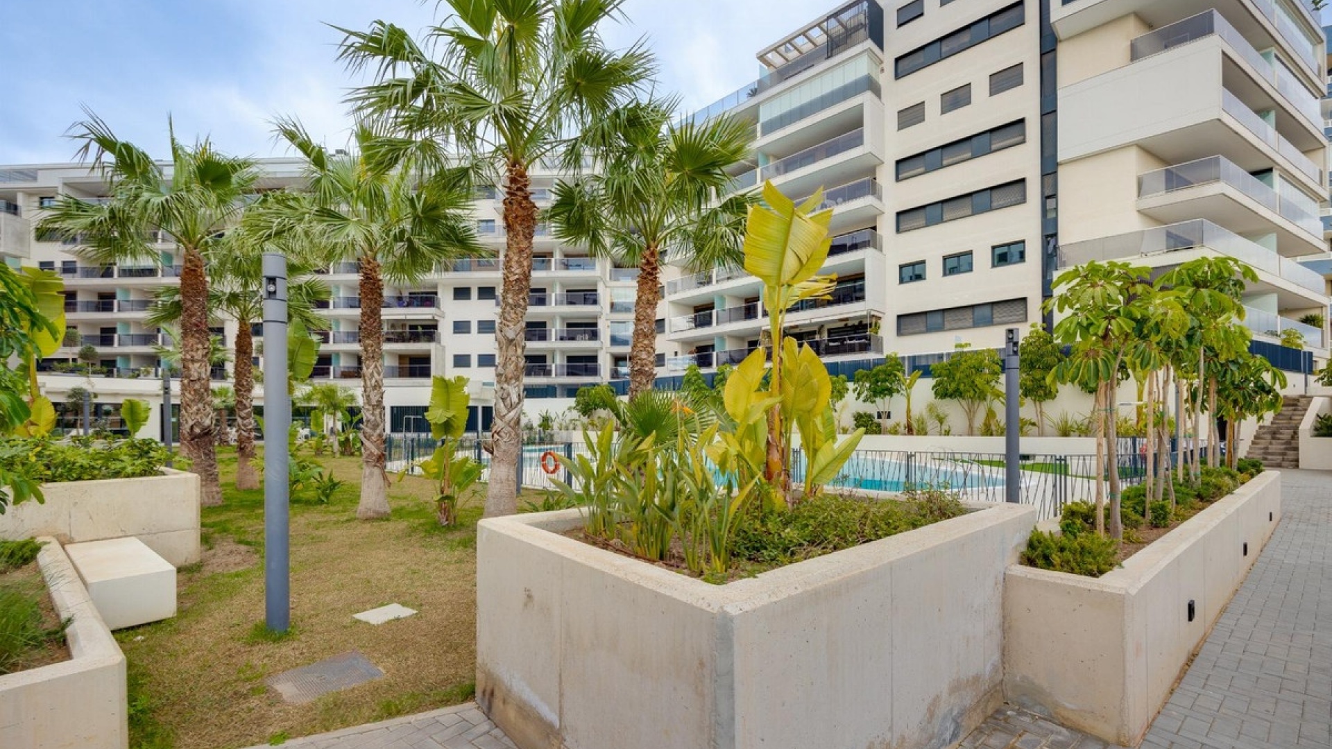 Resale - Apartment - Orihuela - Campoamor