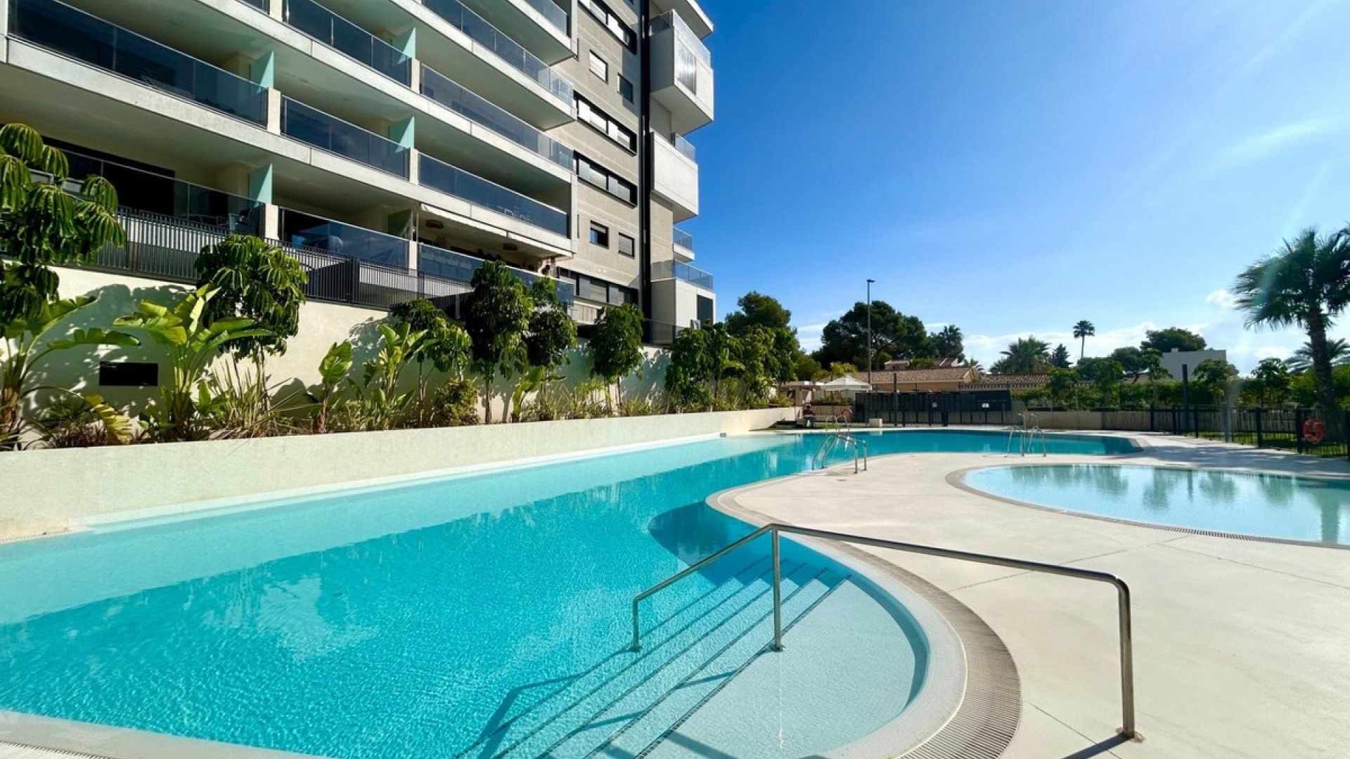 Resale - Apartment - Orihuela - Campoamor