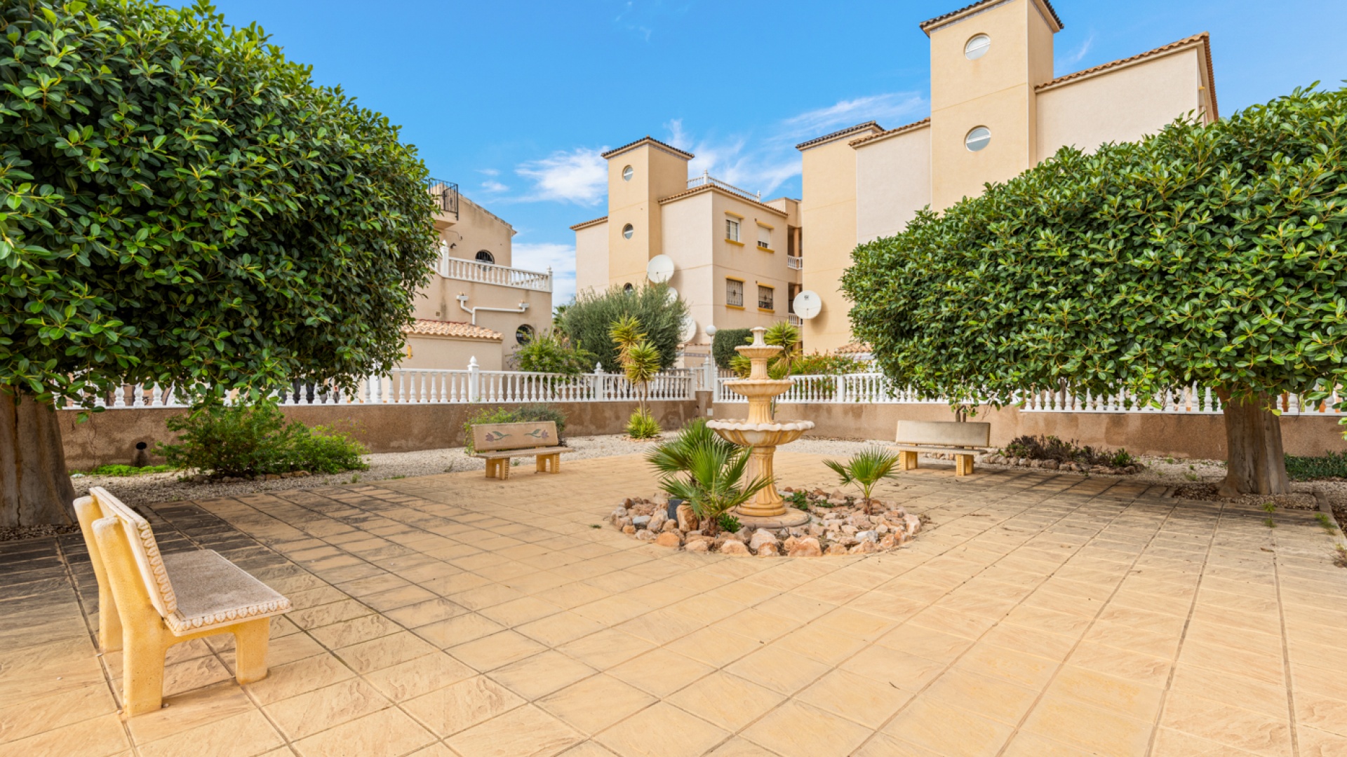 Resale - Apartment - Orihuela Costa - Cabo Roig