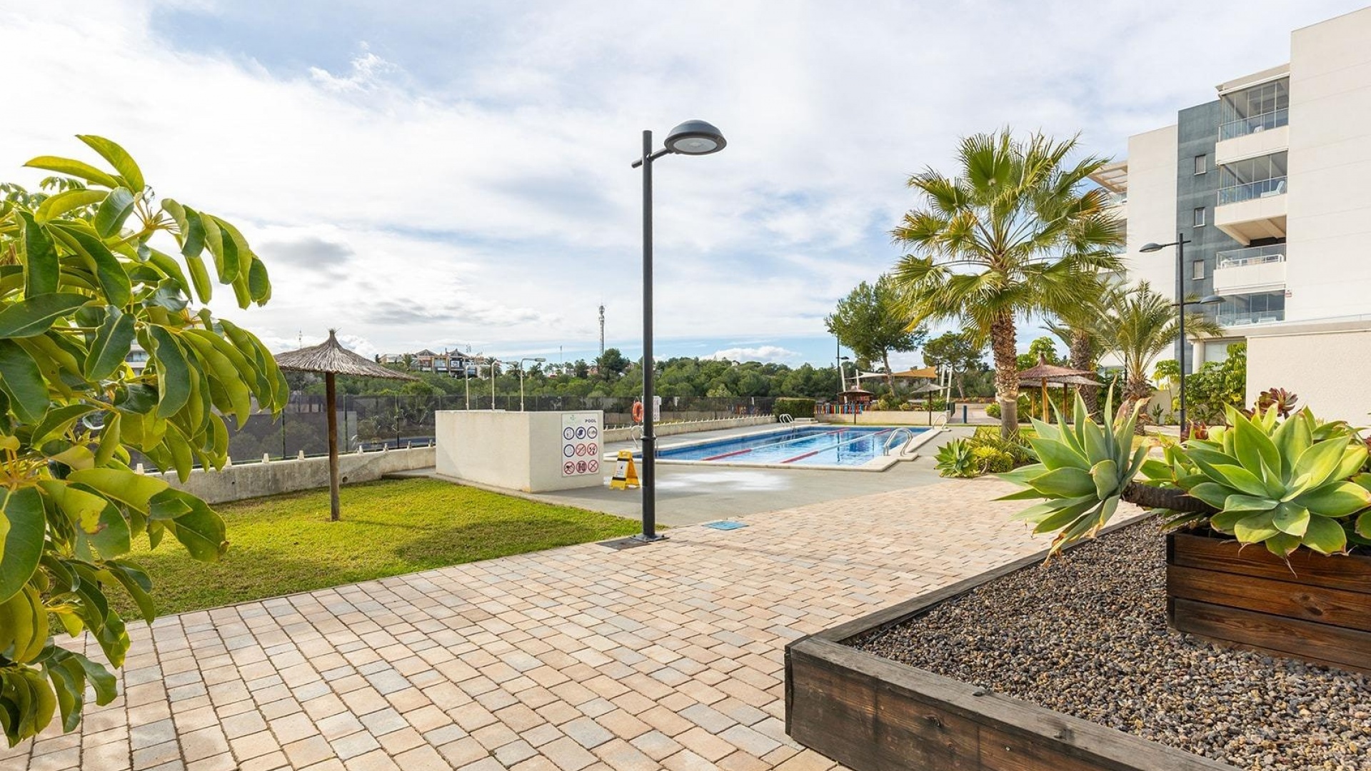 Resale - Apartment - Orihuela Costa - Los Dolses