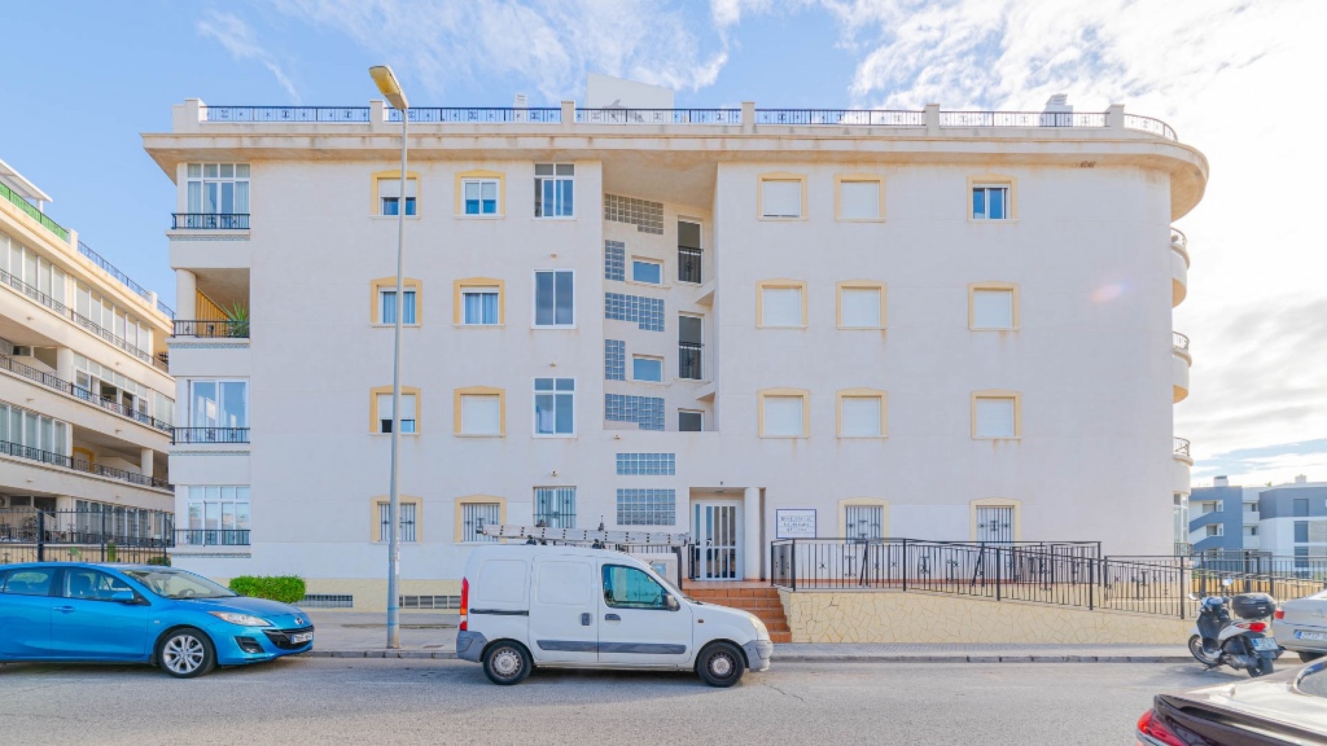 Resale - Apartment - Orihuela Costa - Playa Flamenca