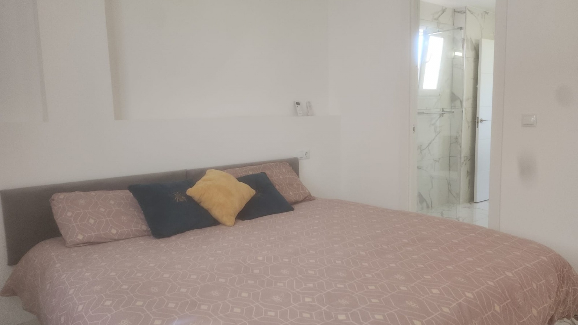 Resale - Apartment - Orihuela Costa - Villamartin