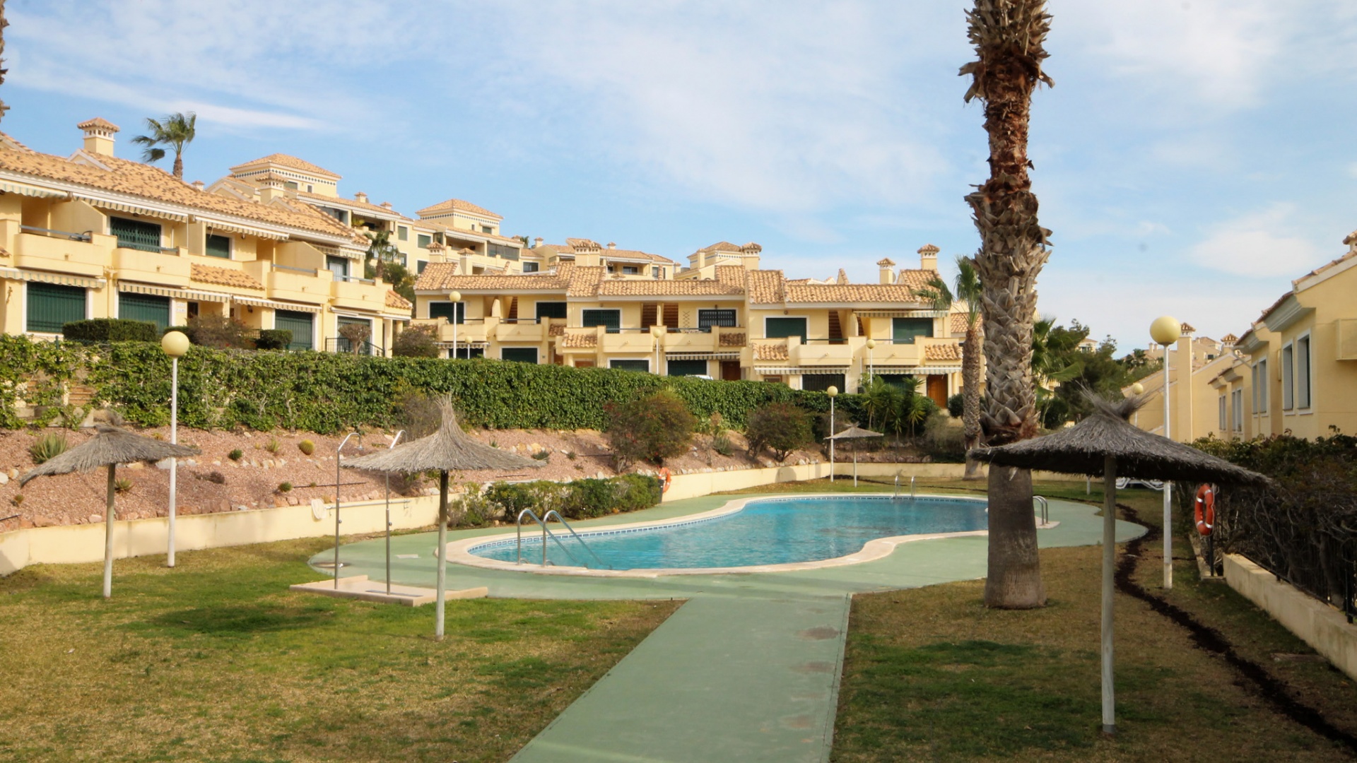 Resale - Apartment - Orihuela Costa