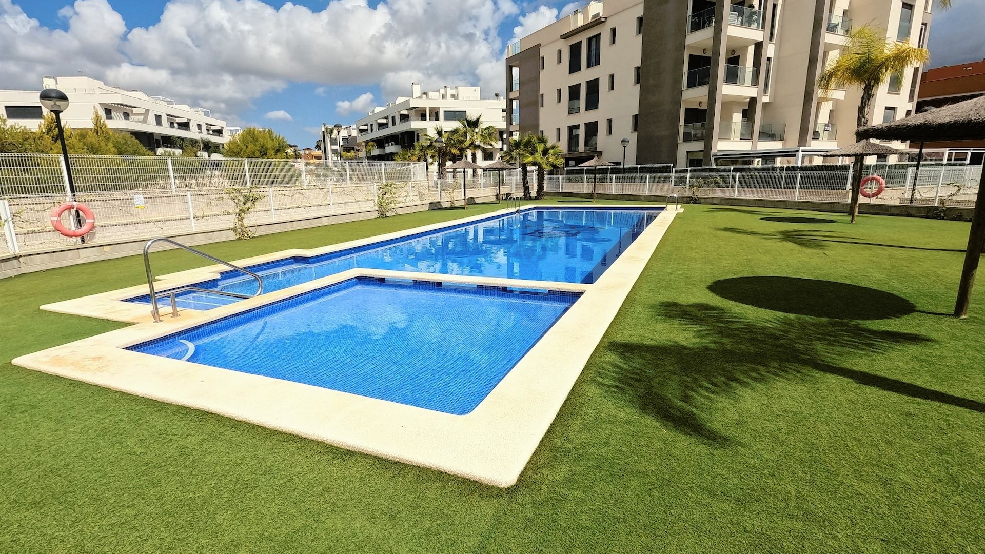 Resale - Apartment - Orihuela Costa