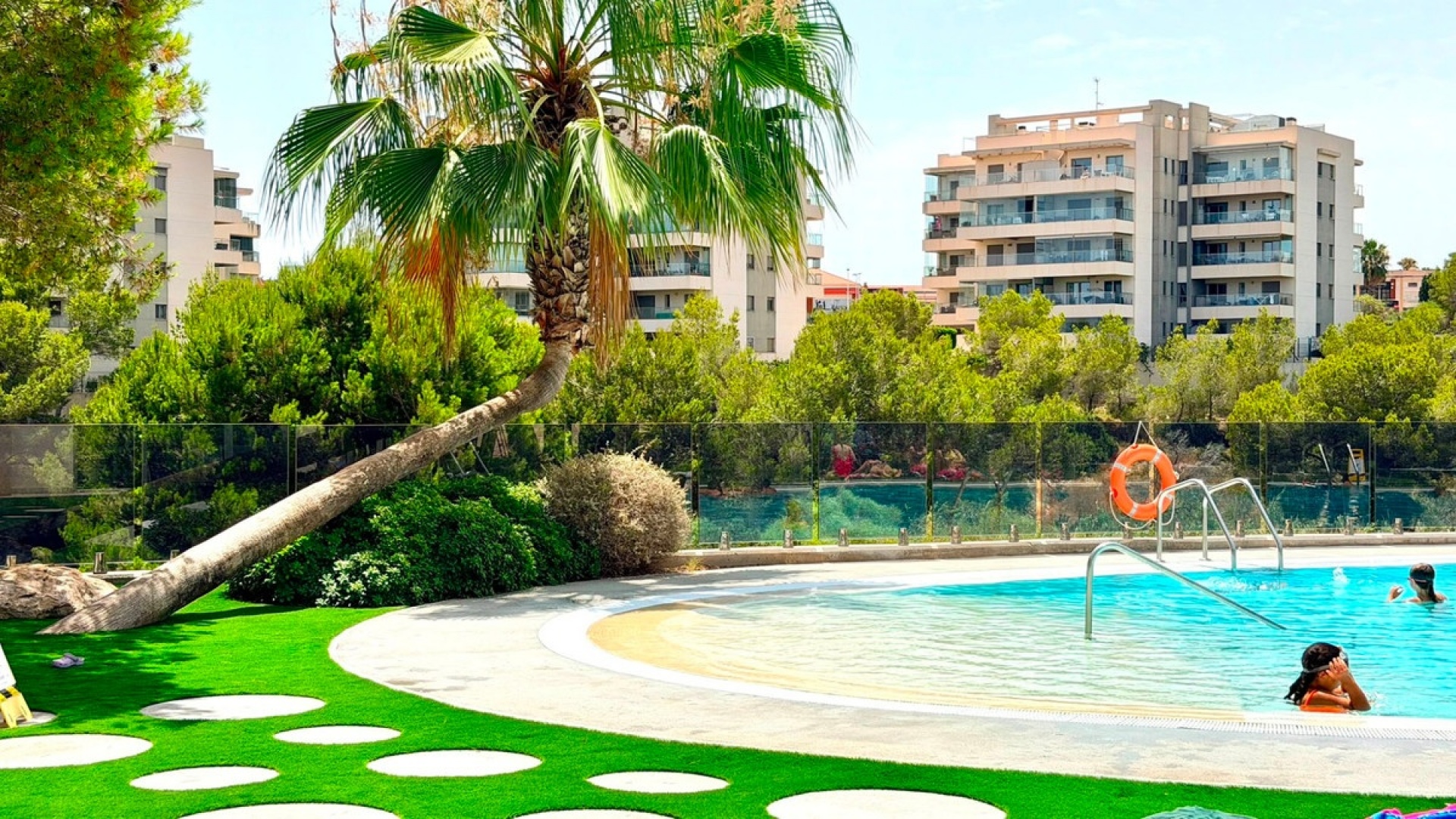 Resale - Apartment - Orihuela - La Zenia
