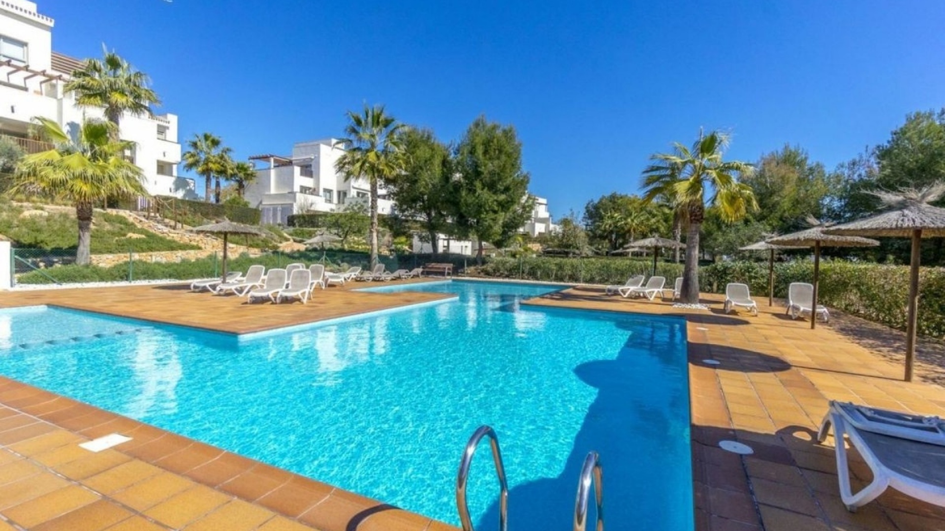Resale - Apartment - Orihuela - Las Colinas Golf Resort