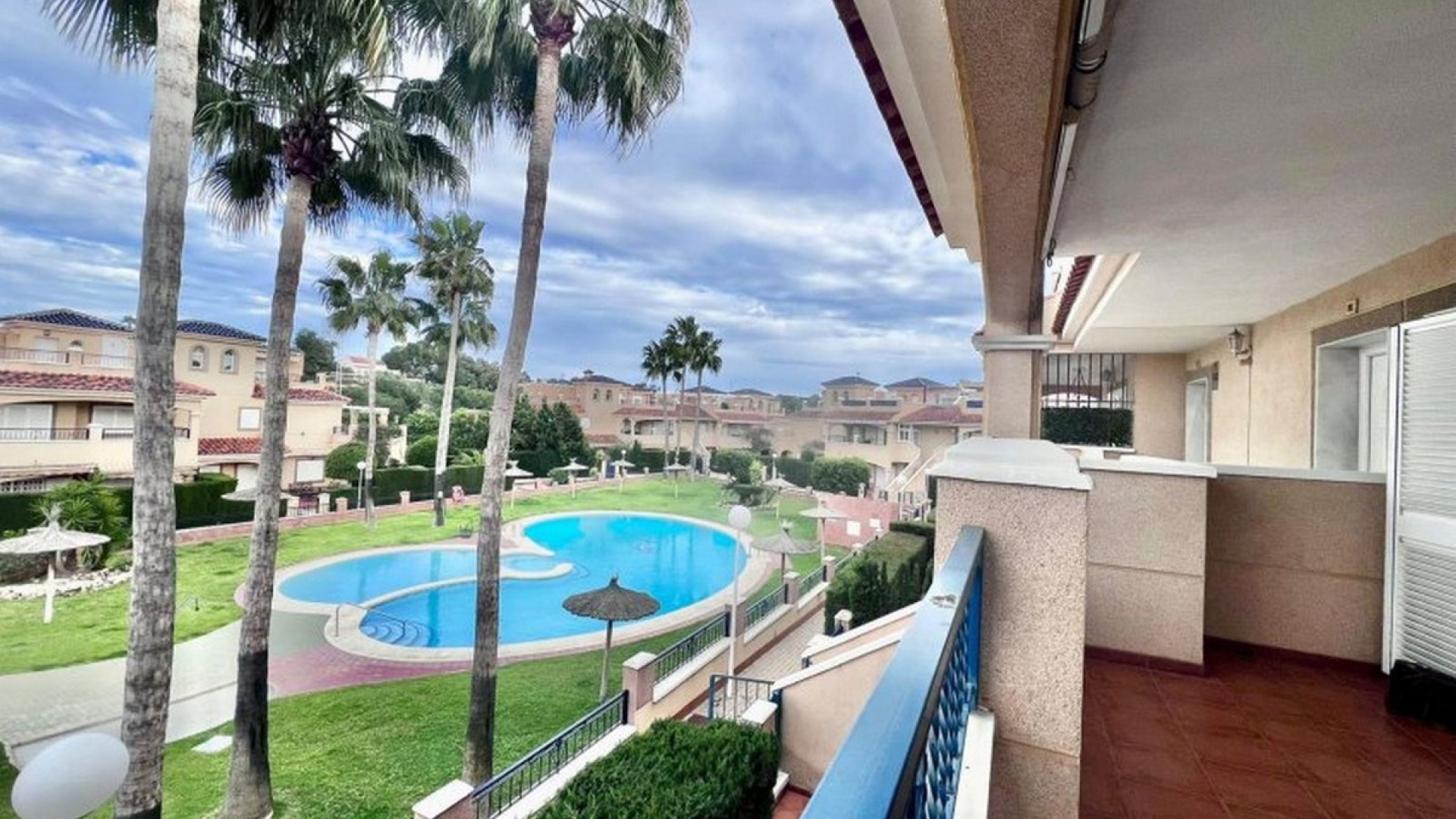 Resale - Apartment - Orihuela - Mil Palmeras