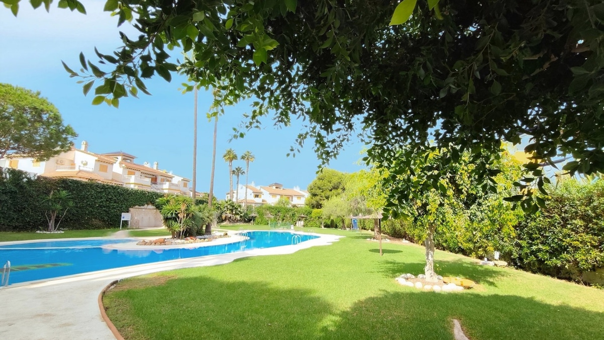 Resale - Apartment - Orihuela - Mil Palmeras