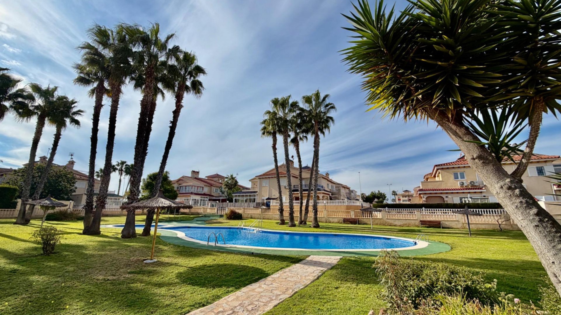 Resale - Apartment - Orihuela - Orihuela Costa