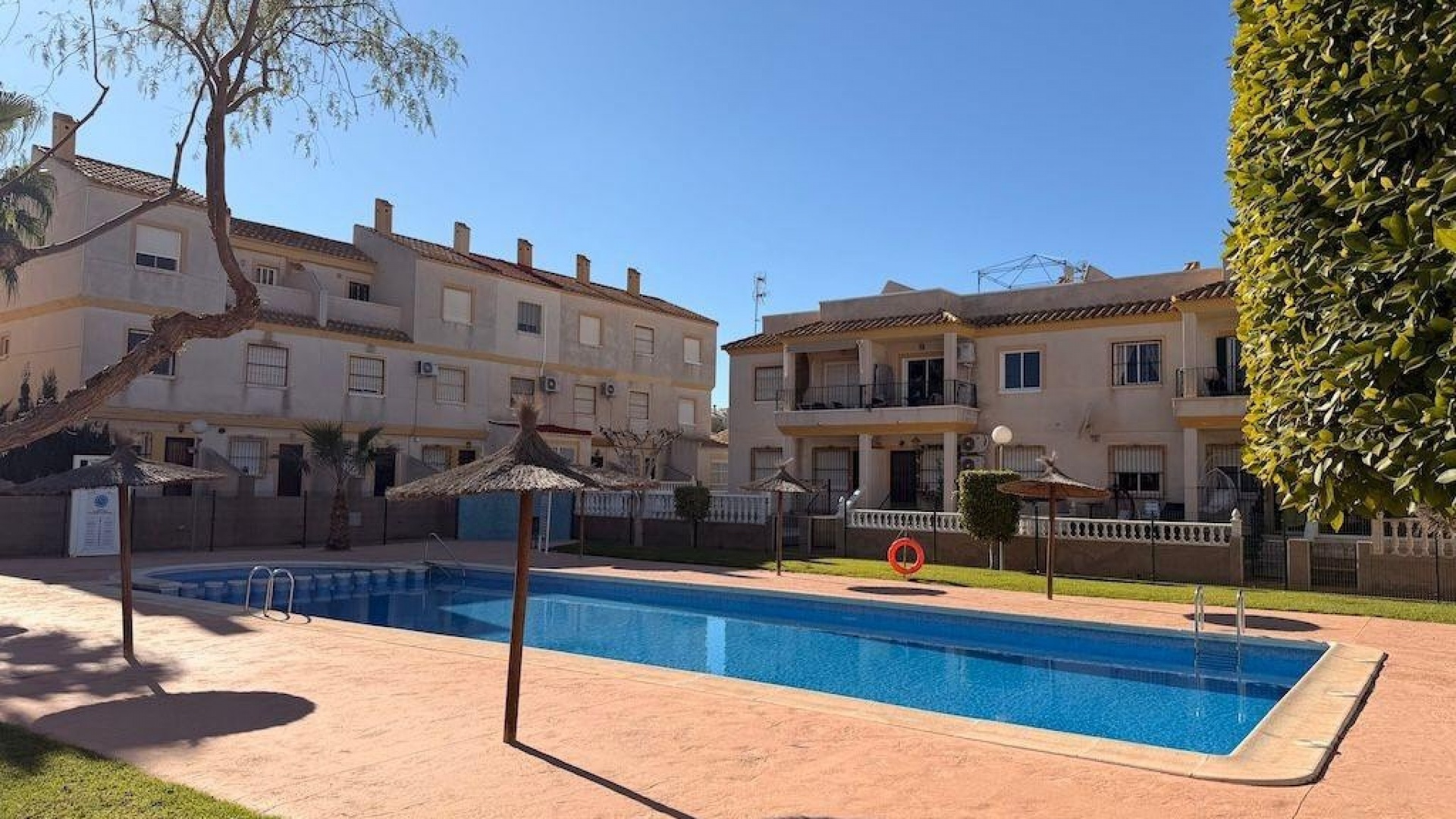 Resale - Apartment - Orihuela - Orihuela Costa