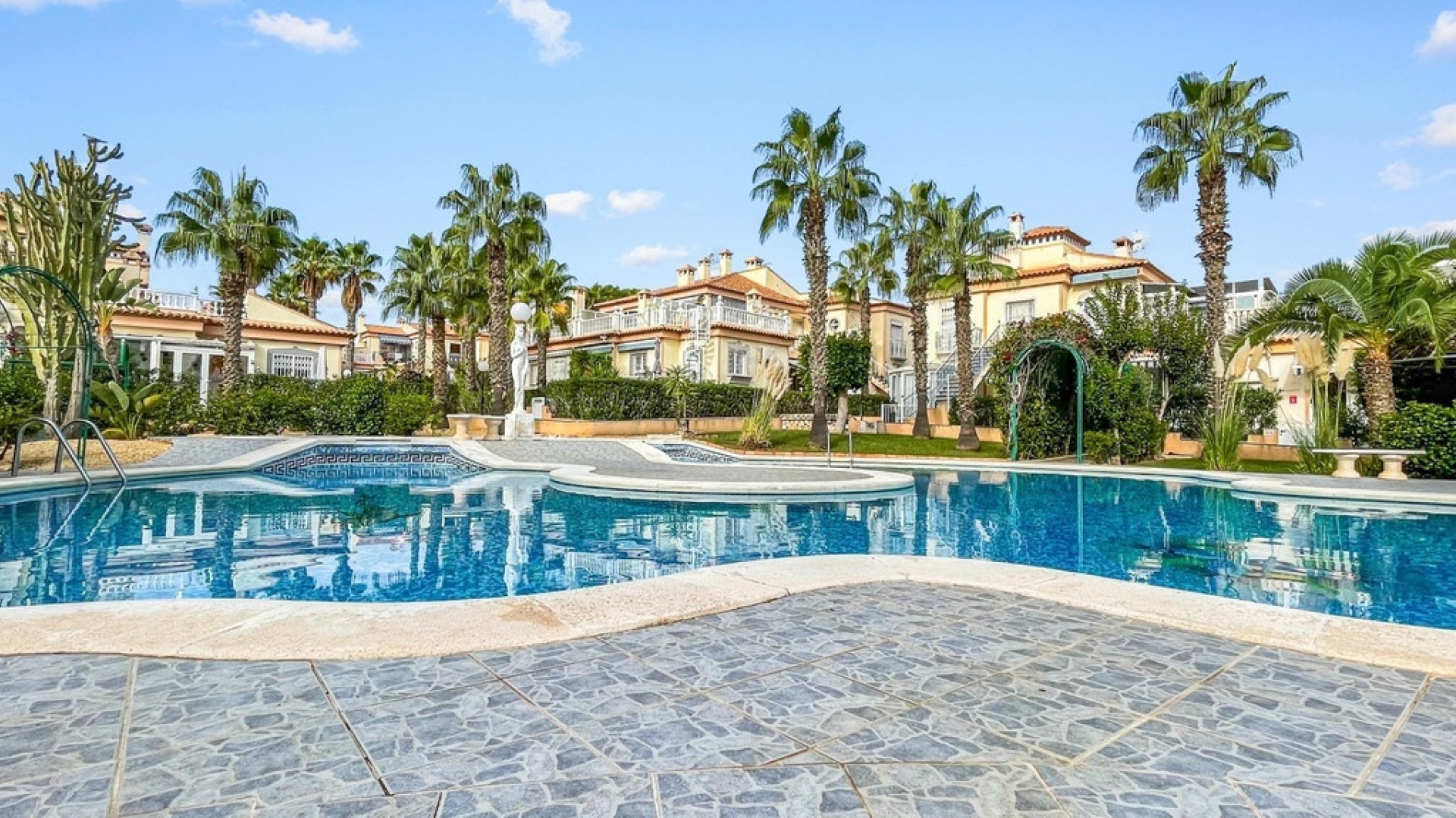 Resale - Apartment - Orihuela - Orihuela Costa
