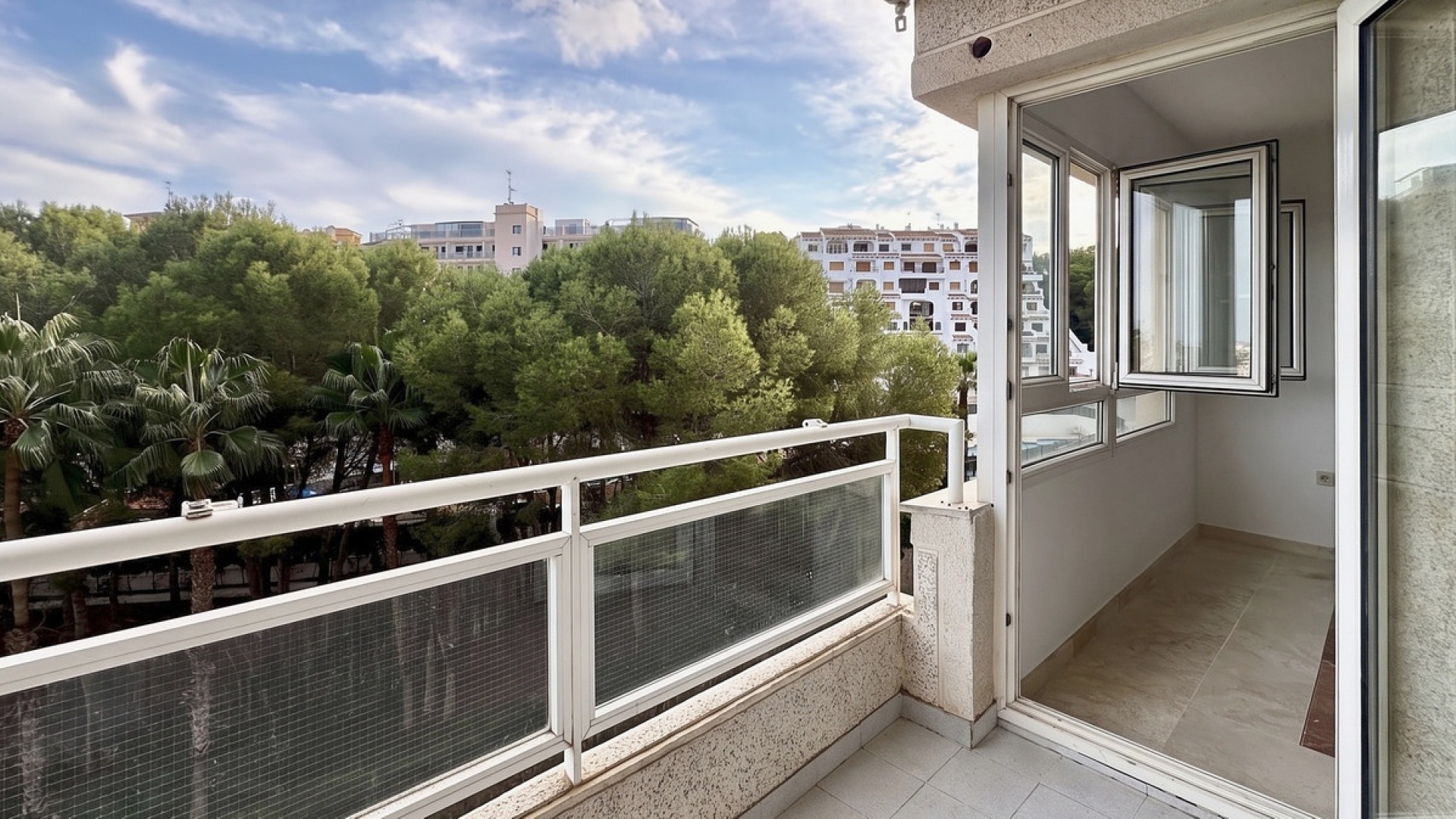 Resale - Apartment - Orihuela - Orihuela Costa