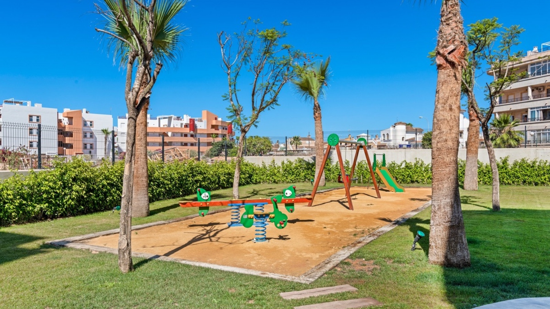 Resale - Apartment - Orihuela - Playa Flamenca
