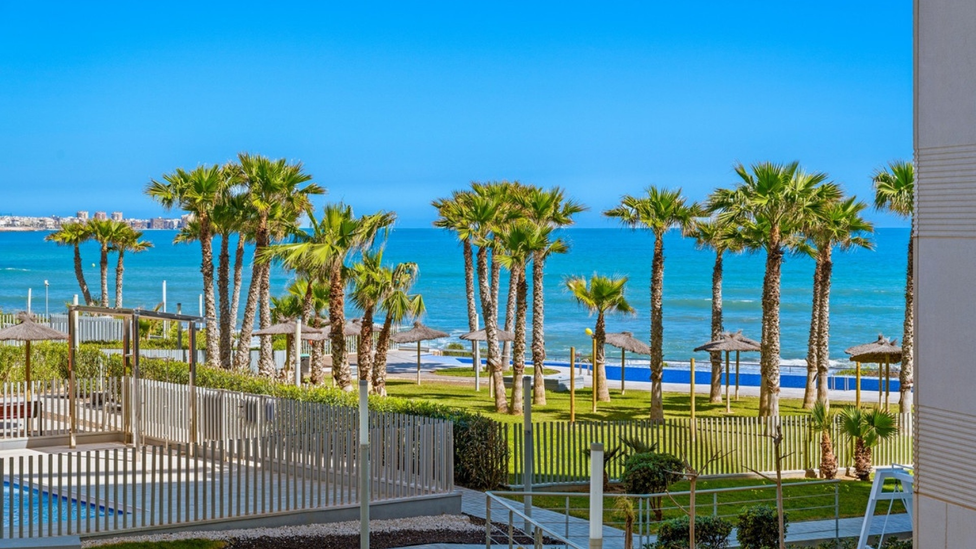 Resale - Apartment - Orihuela - Punta Prima