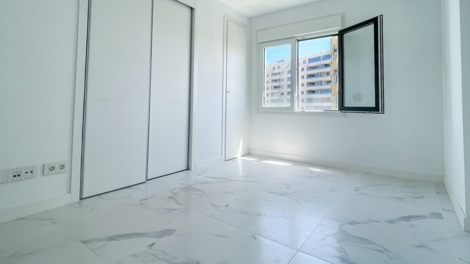 Resale - Apartment - Orihuela - Punta Prima