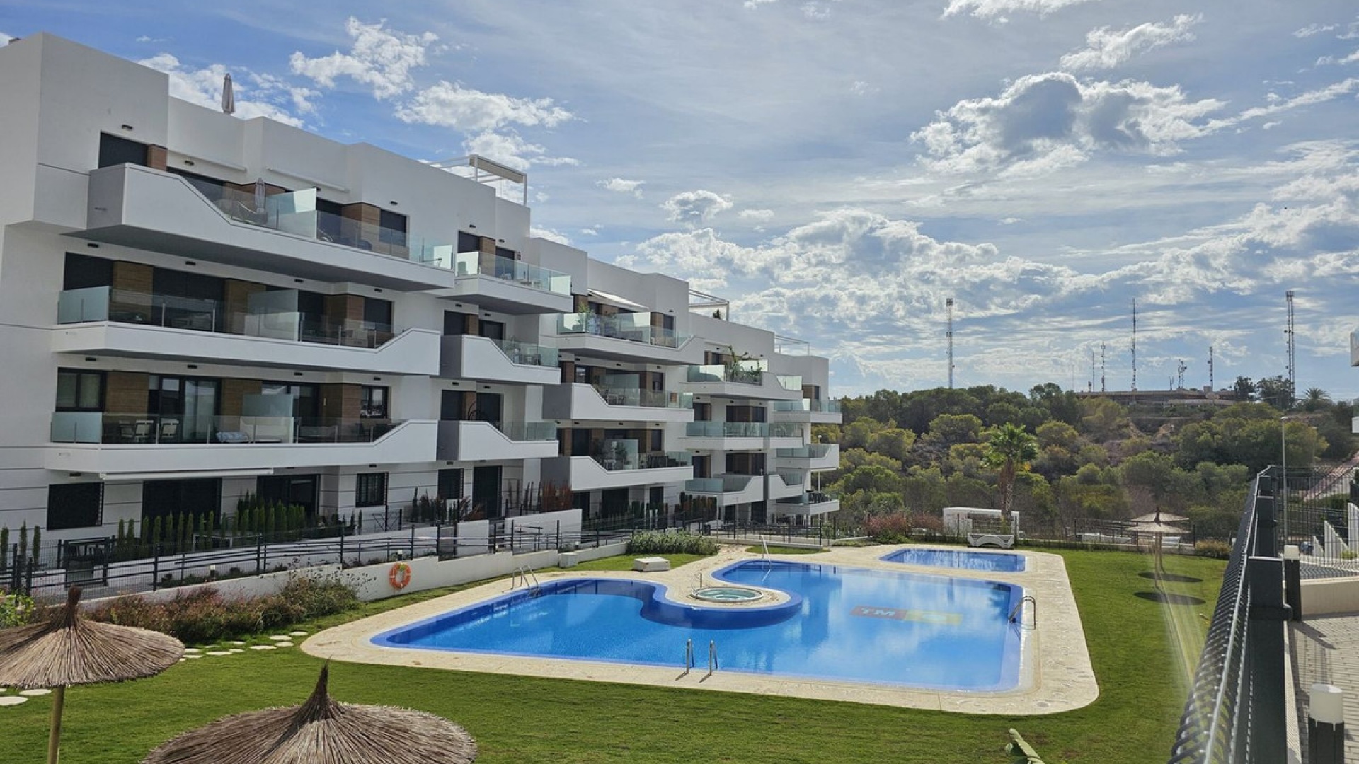 Resale - Apartment - Orihuela - Villamartin