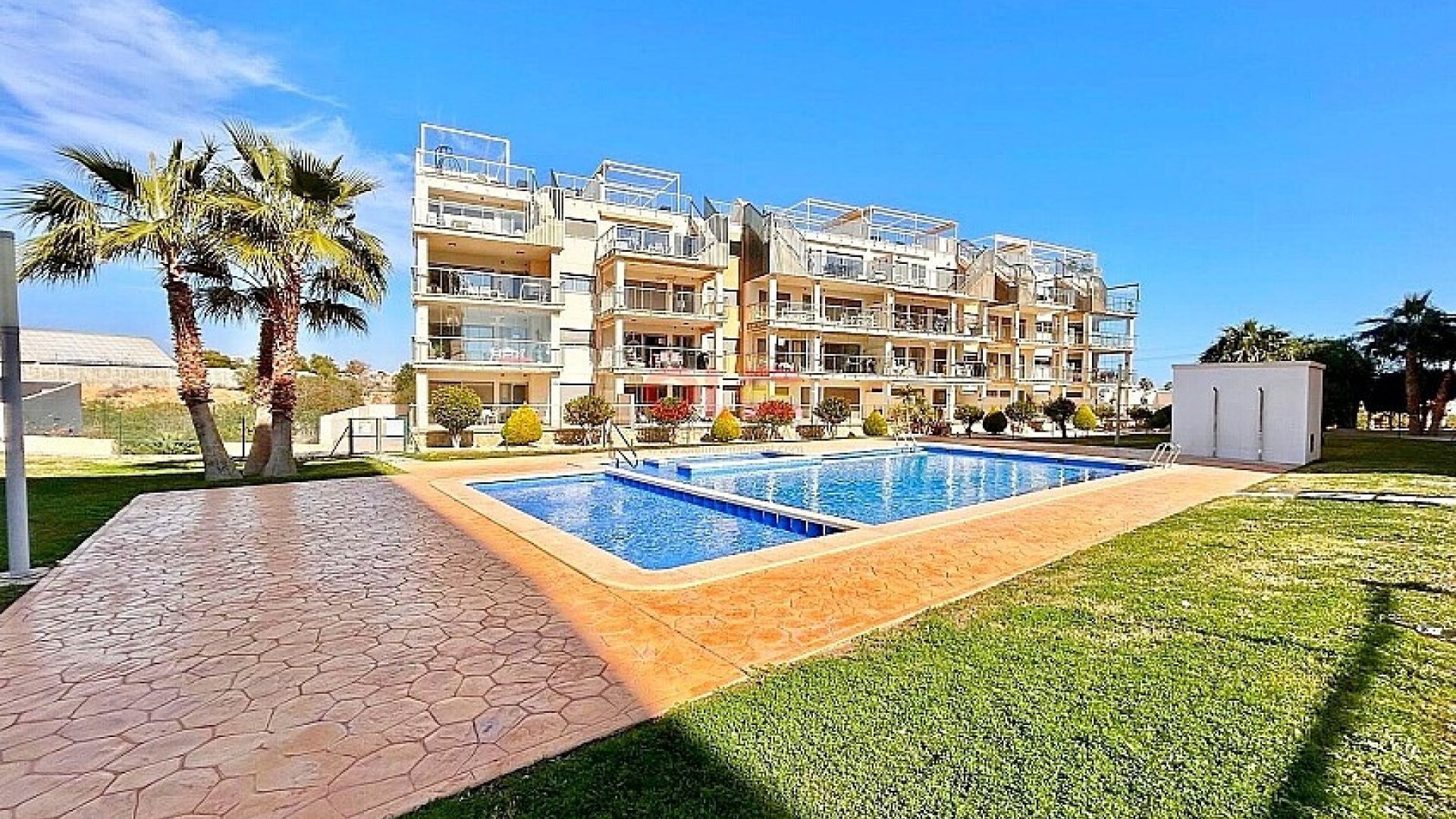 Resale - Apartment - Orihuela - Villamartin