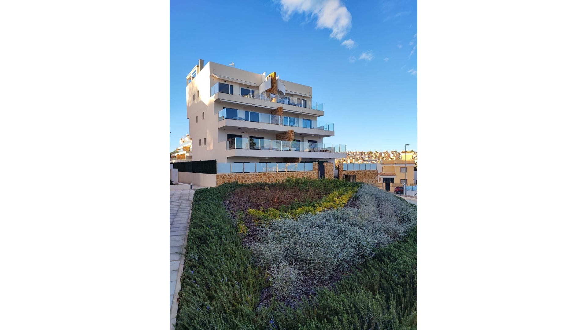 Resale - Apartment - Orihuela - Villamartin