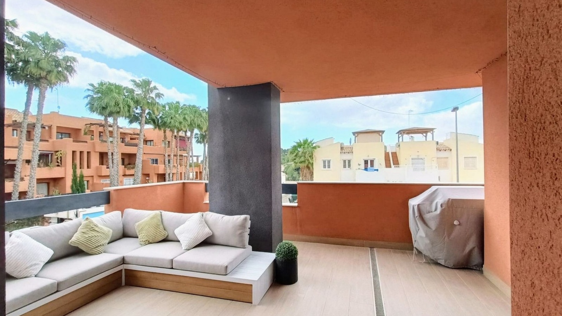 Resale - Apartment - Orihuela - Villamartin