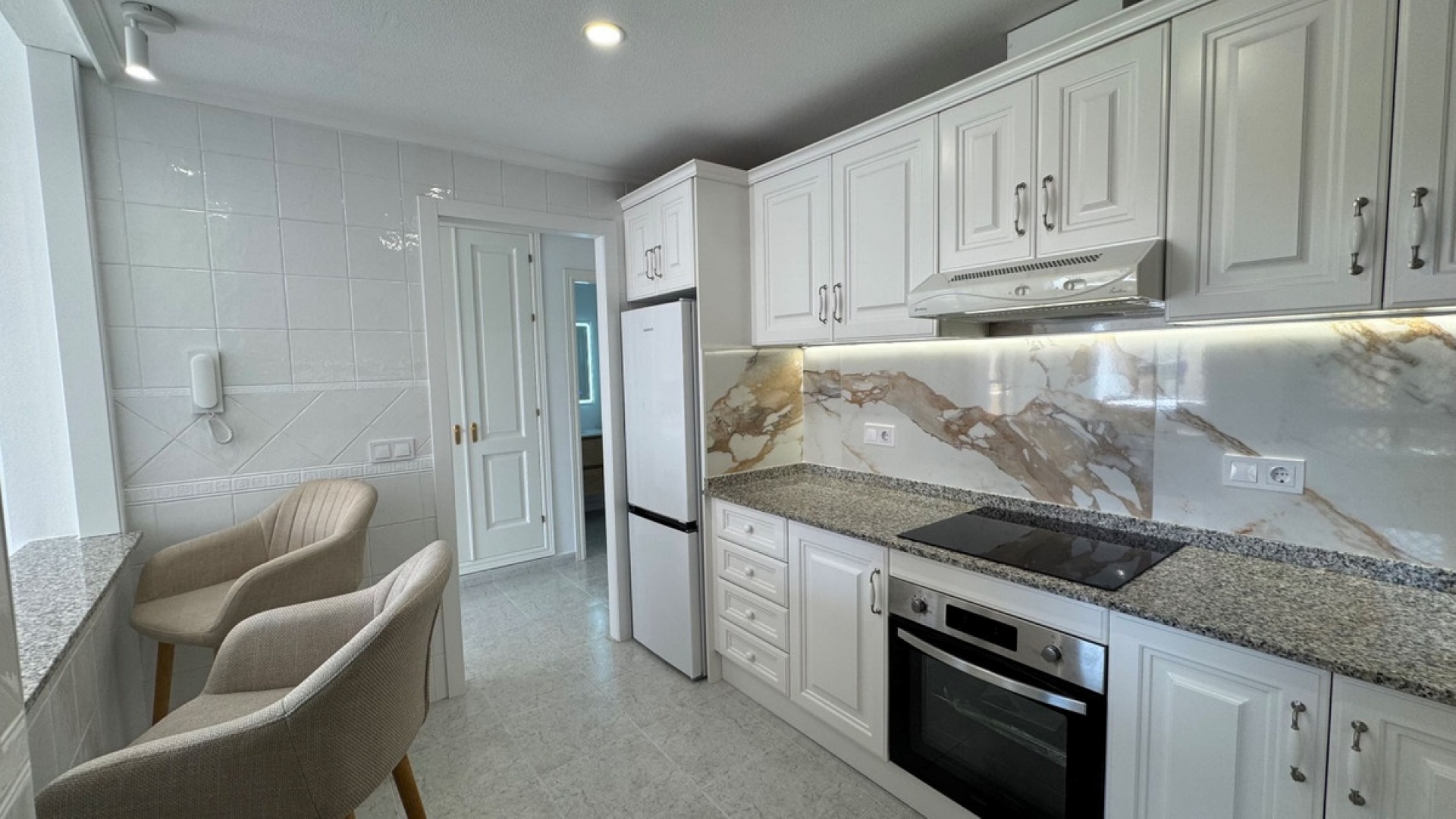 Resale - Apartment - Orihuela - Villamartin