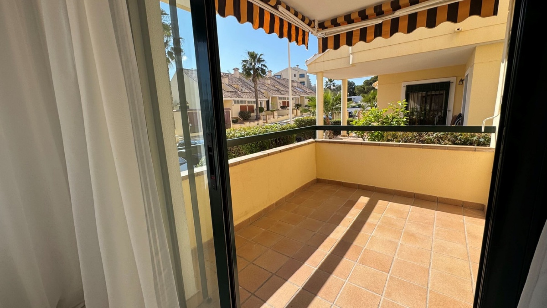 Resale - Apartment - Orihuela - Villamartin