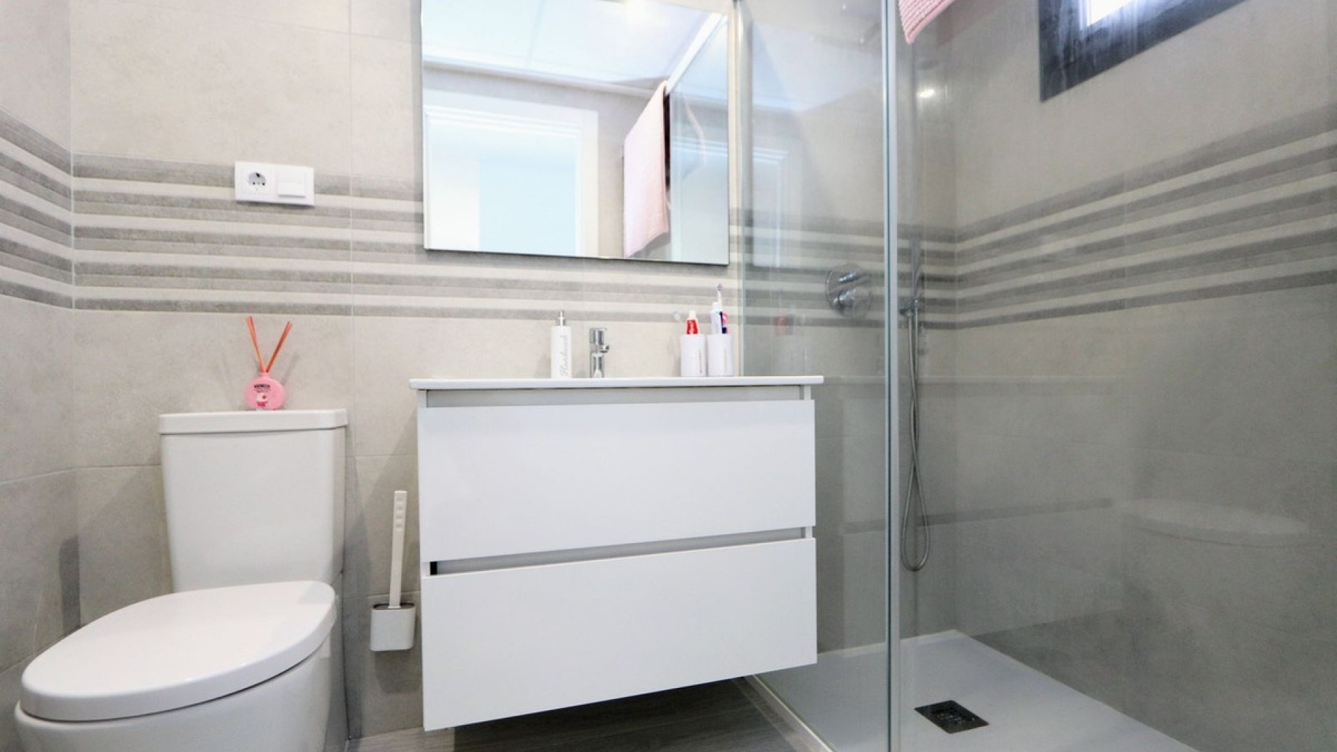Resale - Apartment - Orihuela - Villamartin