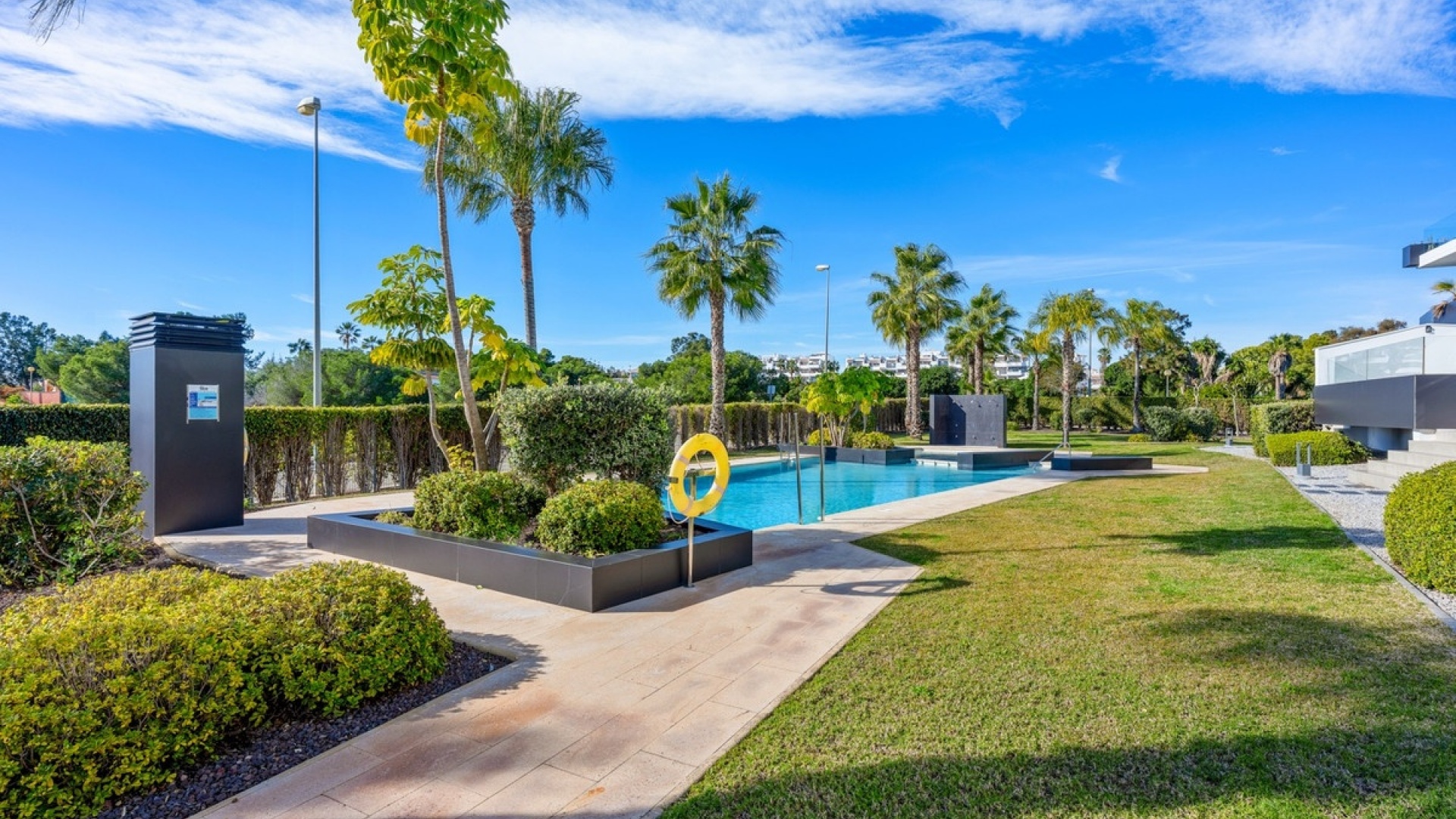 Resale - Apartment - Orihuela - Villamartin