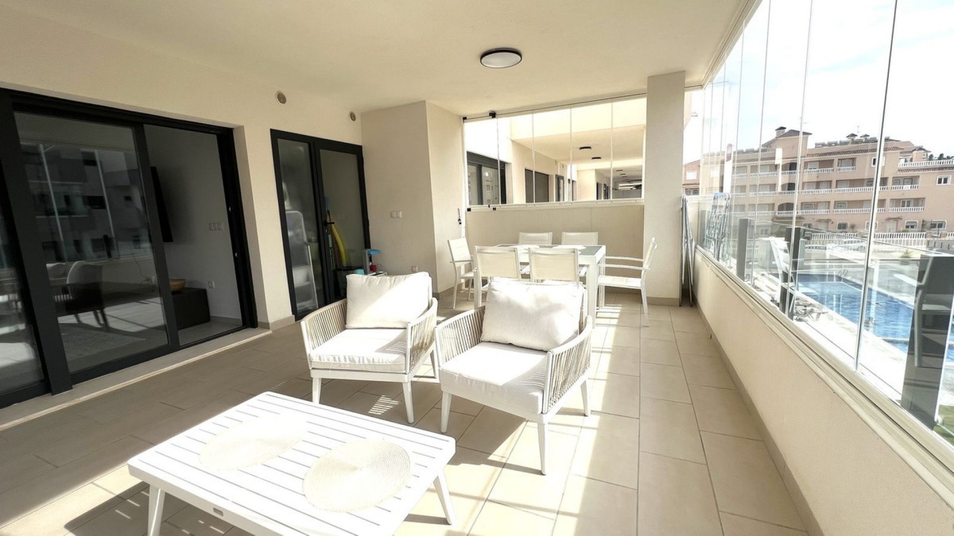 Resale - Apartment - Orihuela - Villamartin
