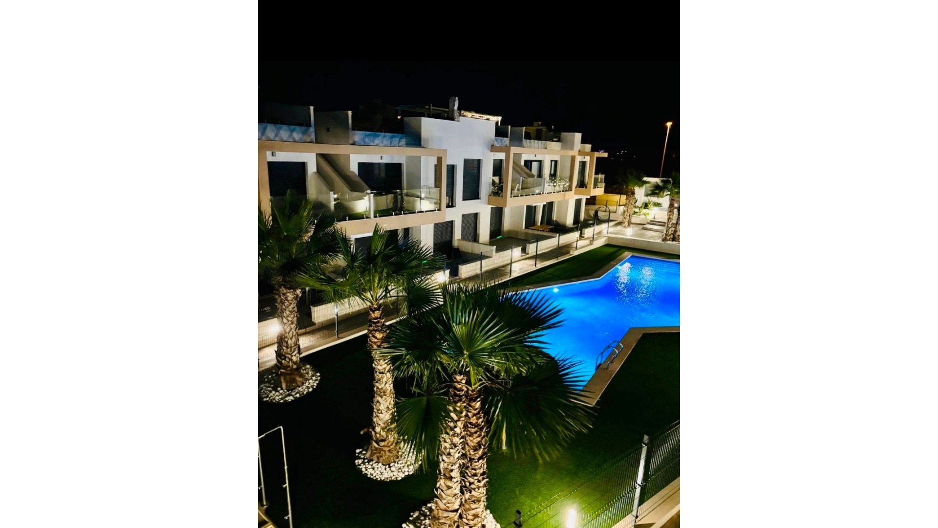 Resale - Apartment - Orihuela - Villamartin