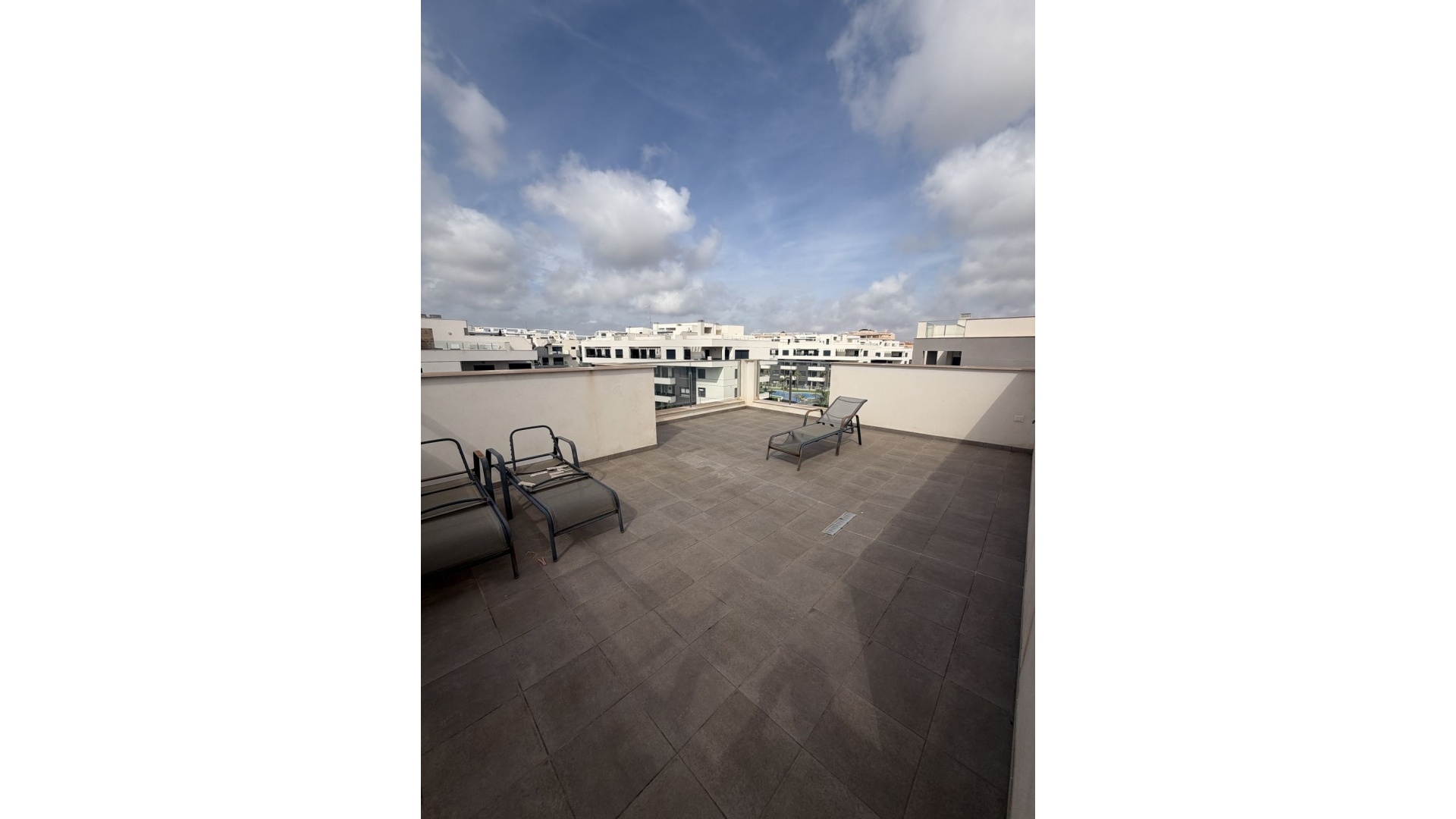 Resale - Apartment - Orihuela - Villamartin