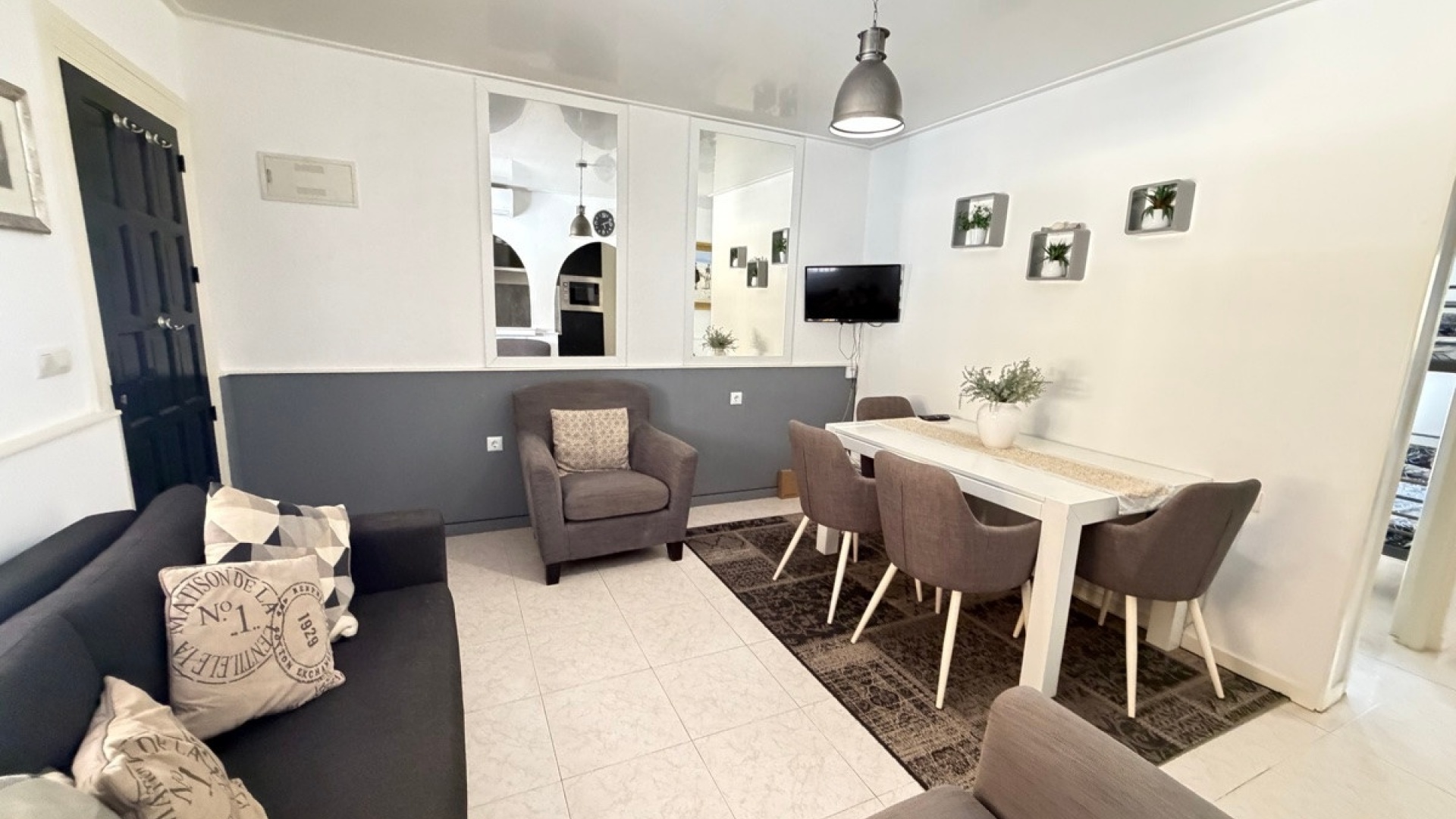 Resale - Apartment - Orihuela - Villamartin