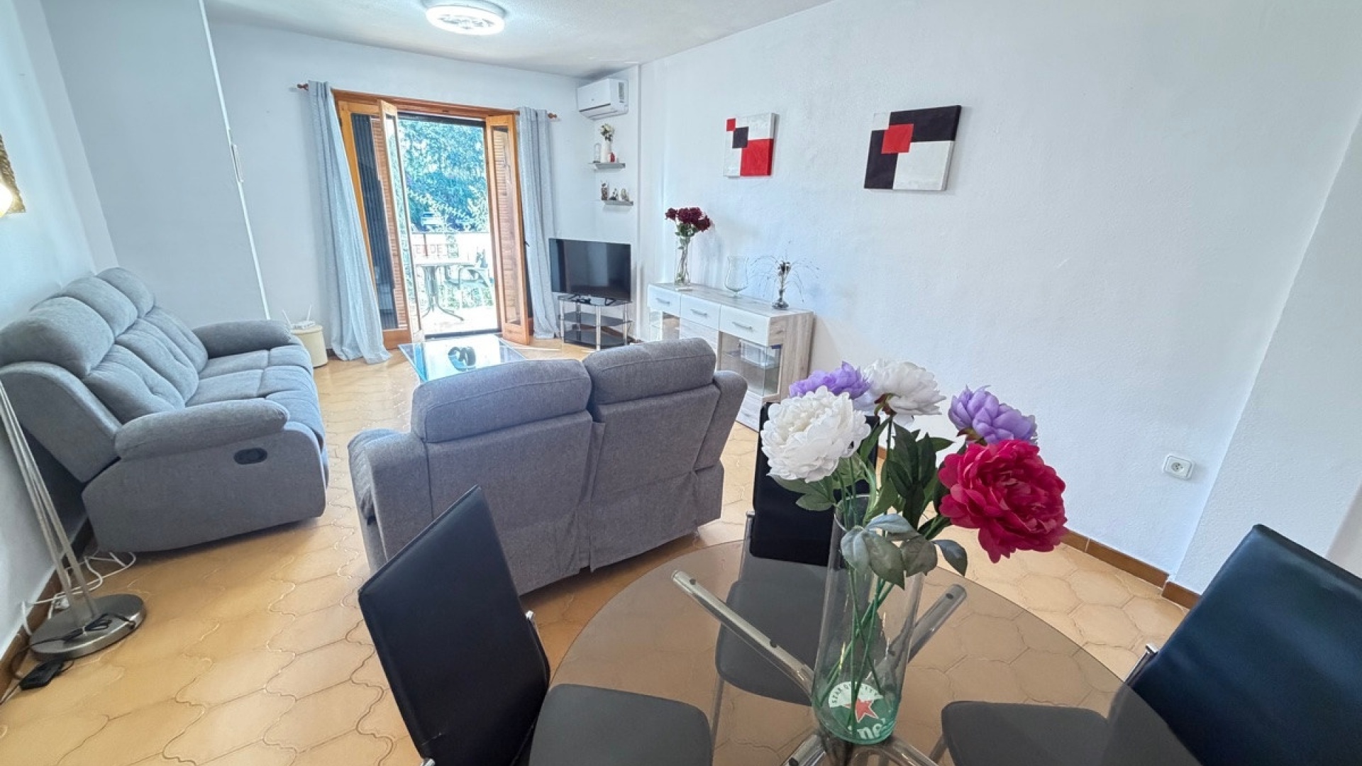 Resale - Apartment - Orihuela - Villamartin