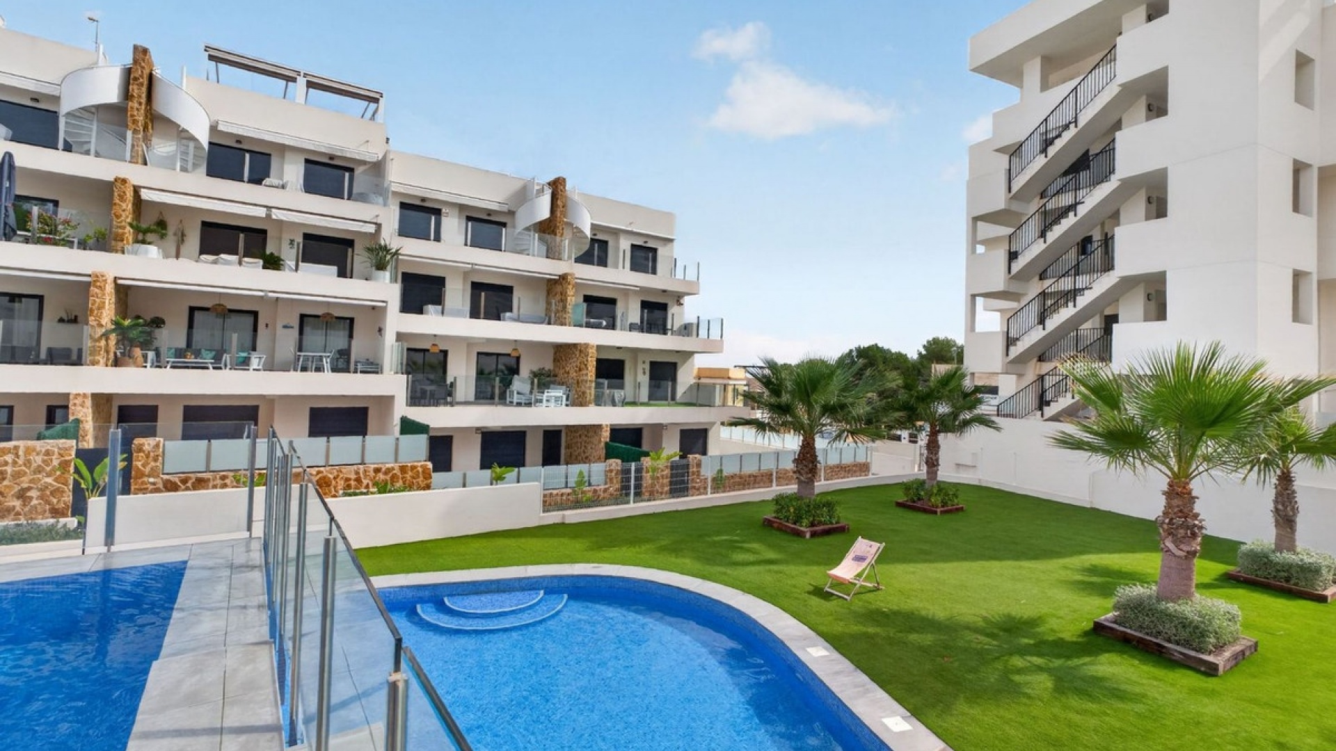 Resale - Apartment - Orihuela - Villamartin