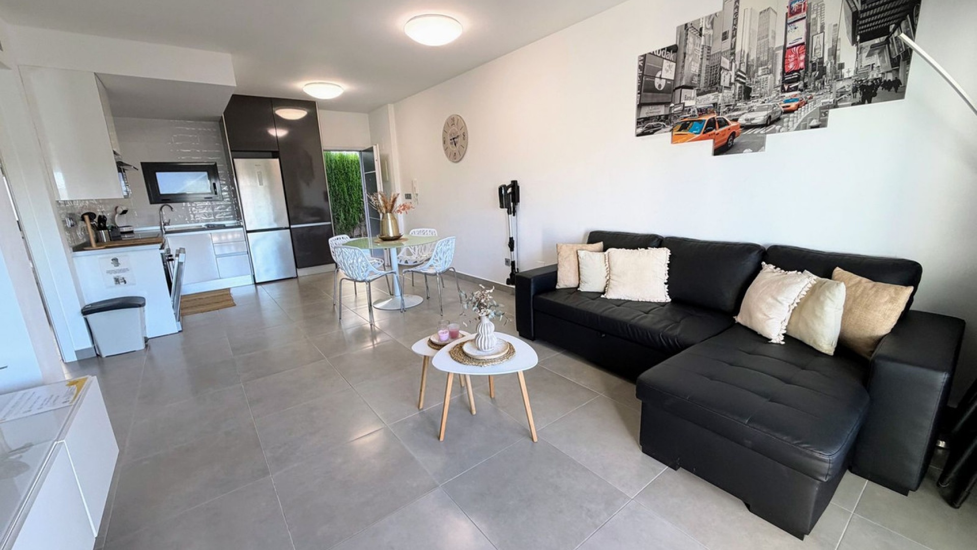 Resale - Apartment - Pilar de la Horadada - Pilar de la Horadada Centro