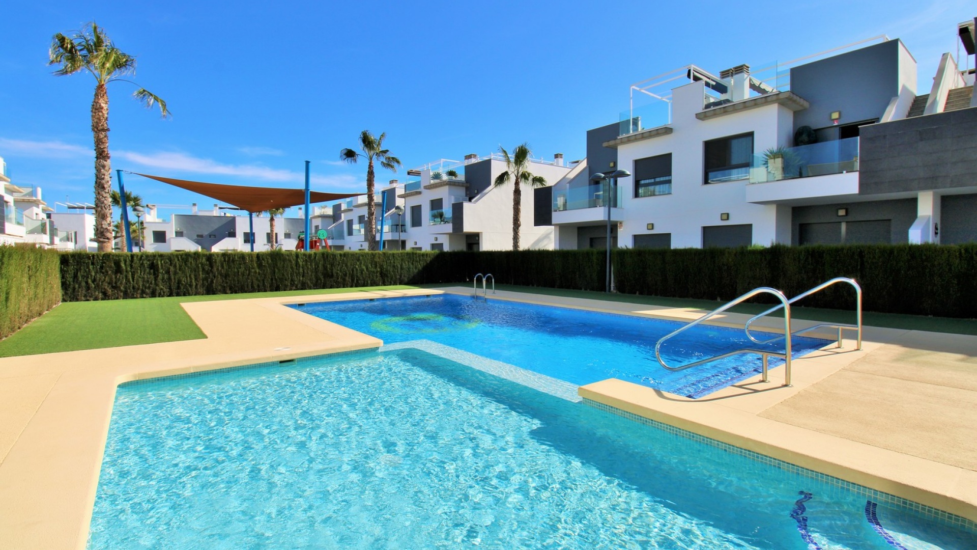 Resale - Apartment - Pilar de la Horadada