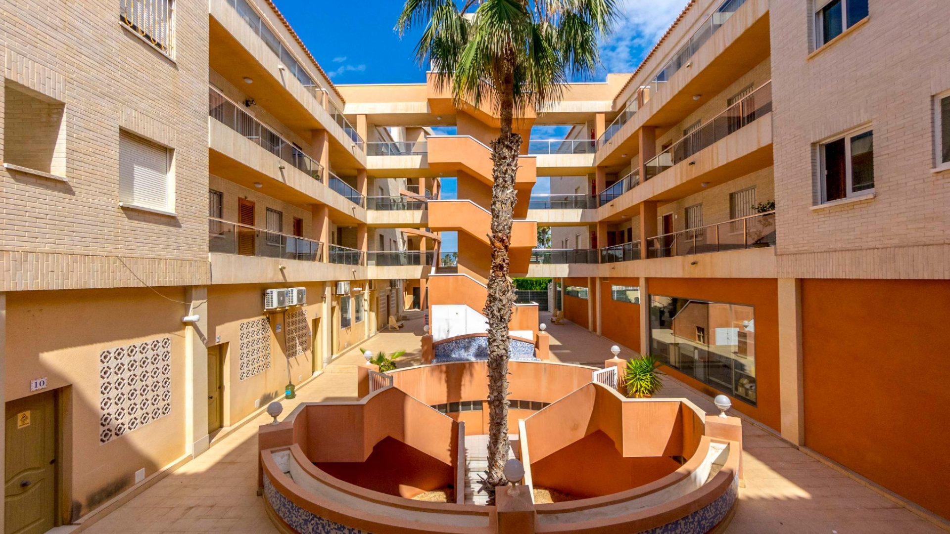 Resale - Apartment - Playa Flamenca - beachside playa flamenca