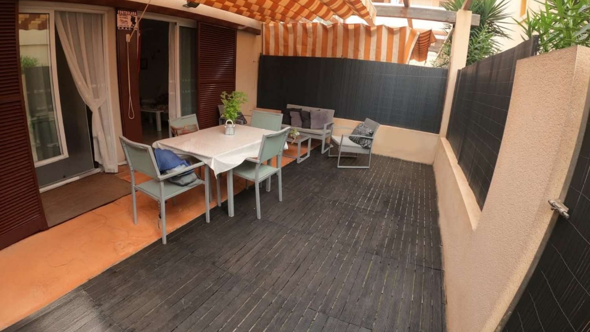 Resale - Apartment - Playa Flamenca - el bosque