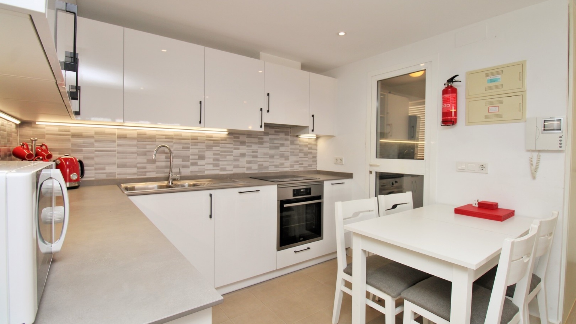 Resale - Apartment - Playa Flamenca - el rincon