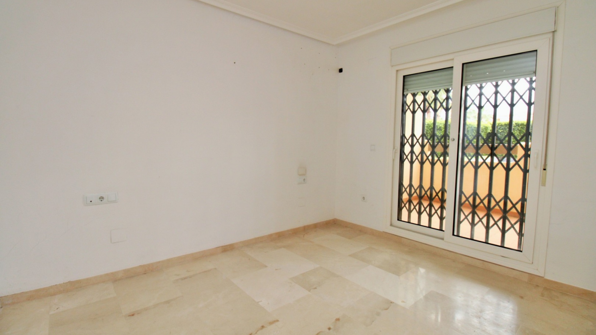 Resale - Apartment - Playa Flamenca - jumilla