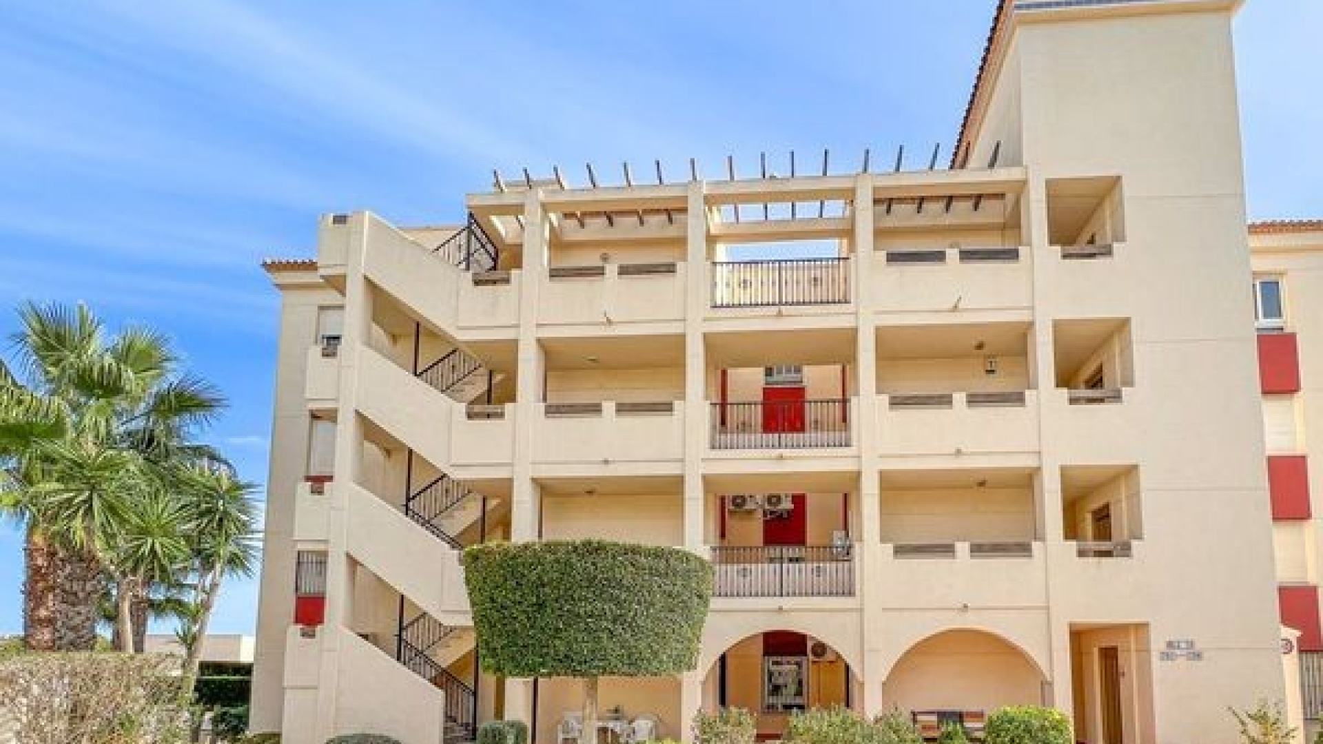 Resale - Apartment - Playa Flamenca - jumilla