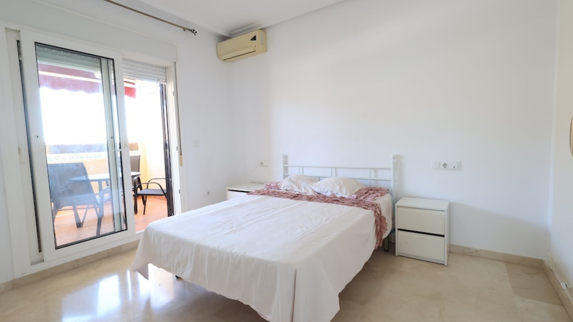 Resale - Apartment - Playa Flamenca - jumilla