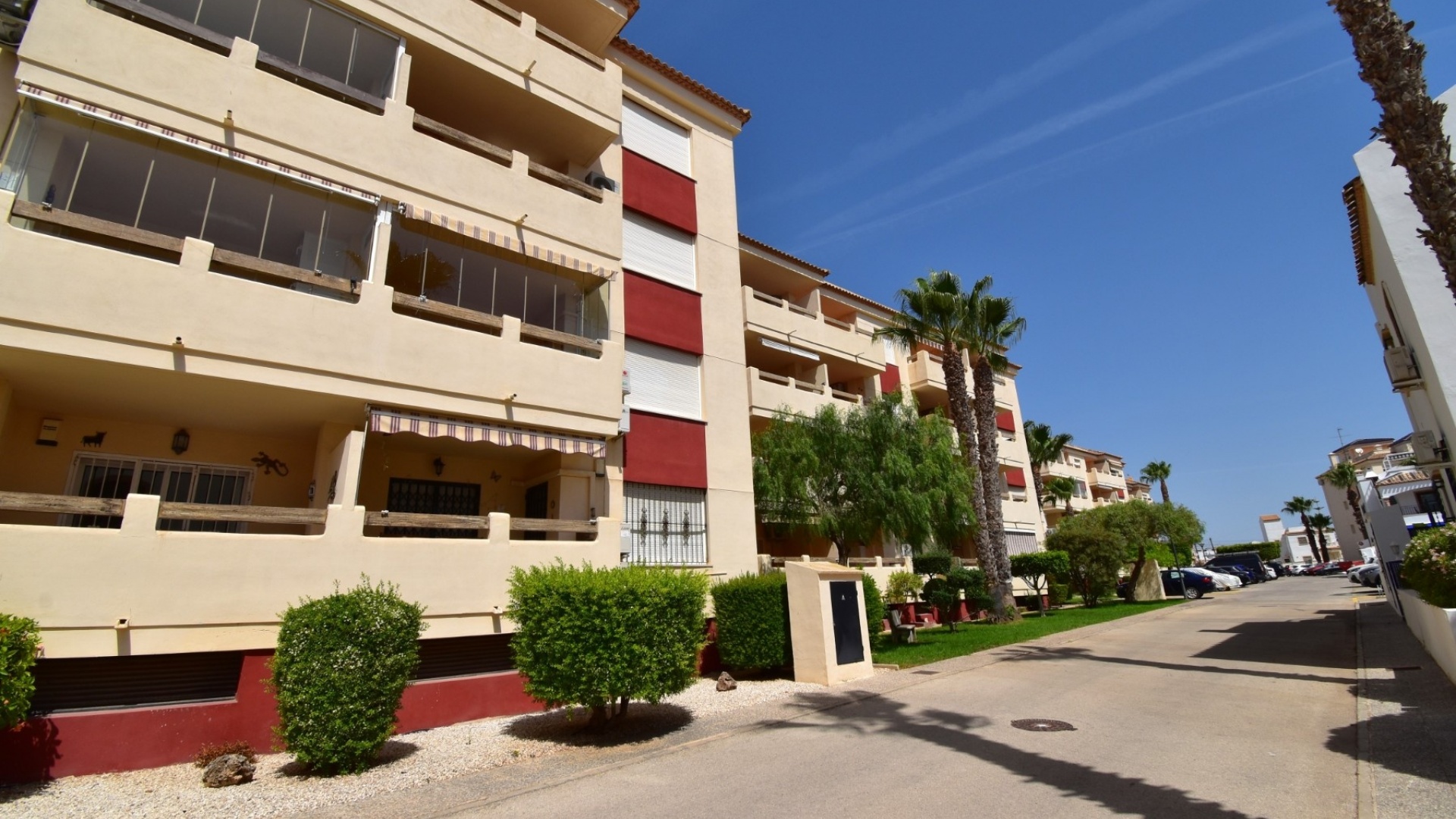 Resale - Apartment - Playa Flamenca - jumilla