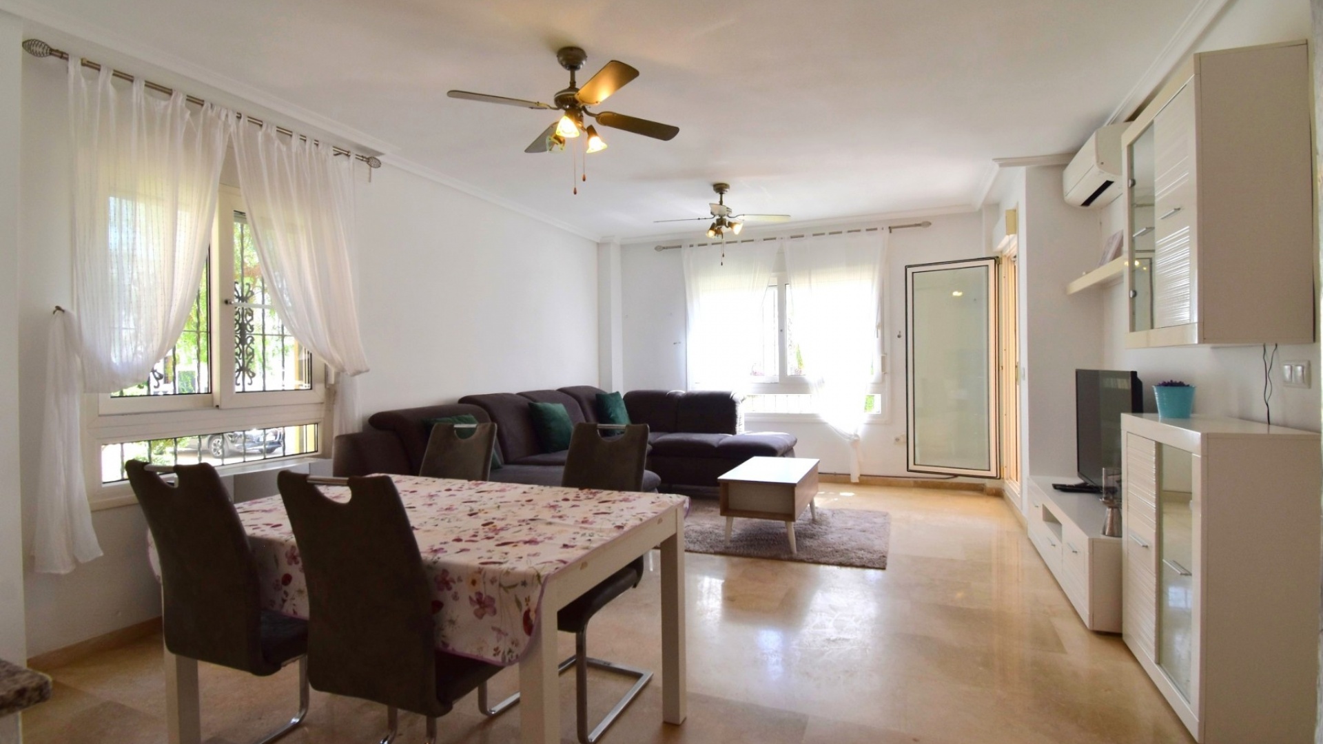 Resale - Apartment - Playa Flamenca - jumilla
