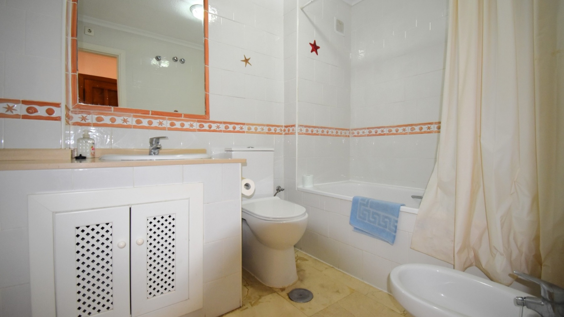 Resale - Apartment - Playa Flamenca - jumilla