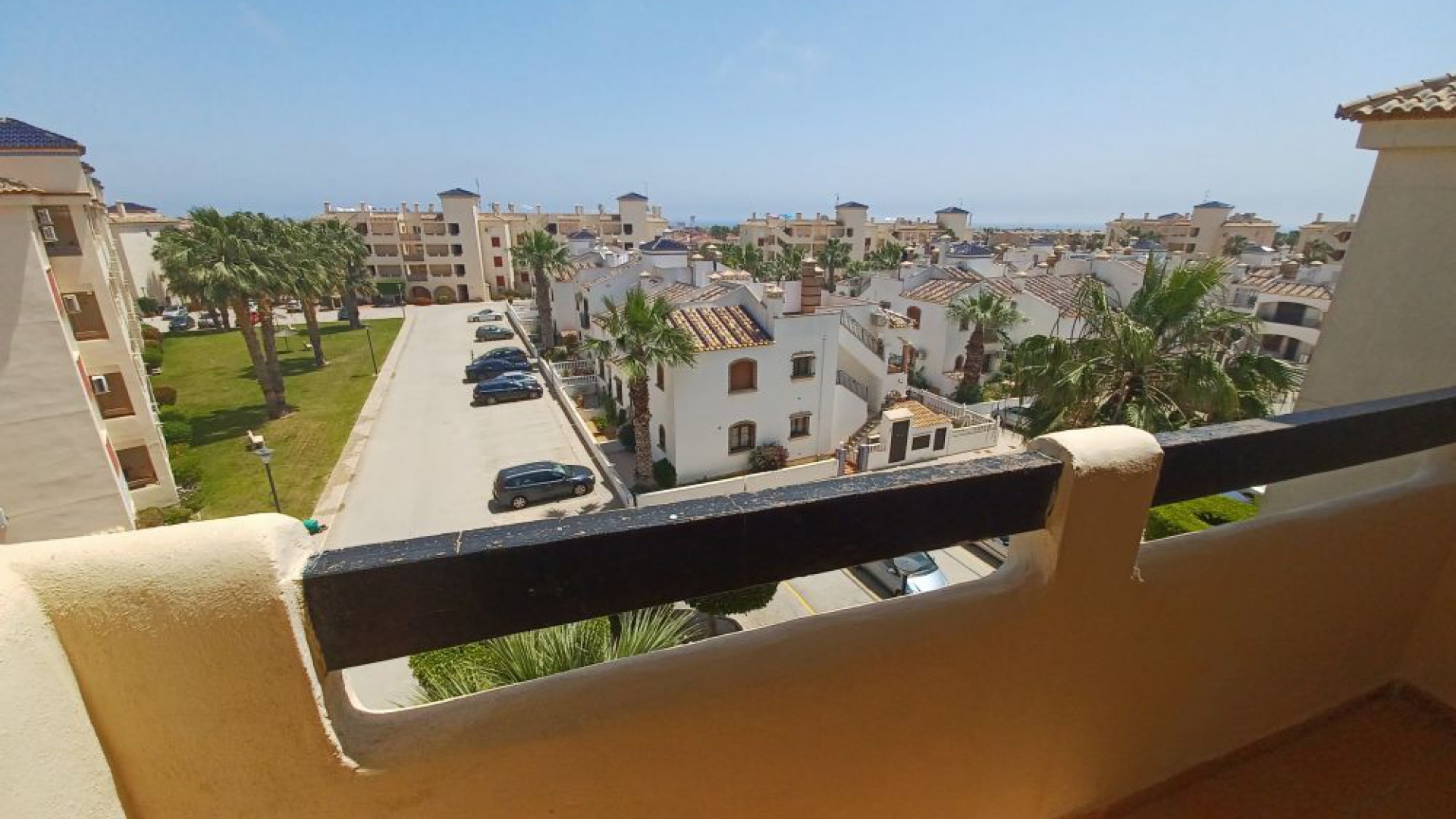 Resale - Apartment - Playa Flamenca - jumilla