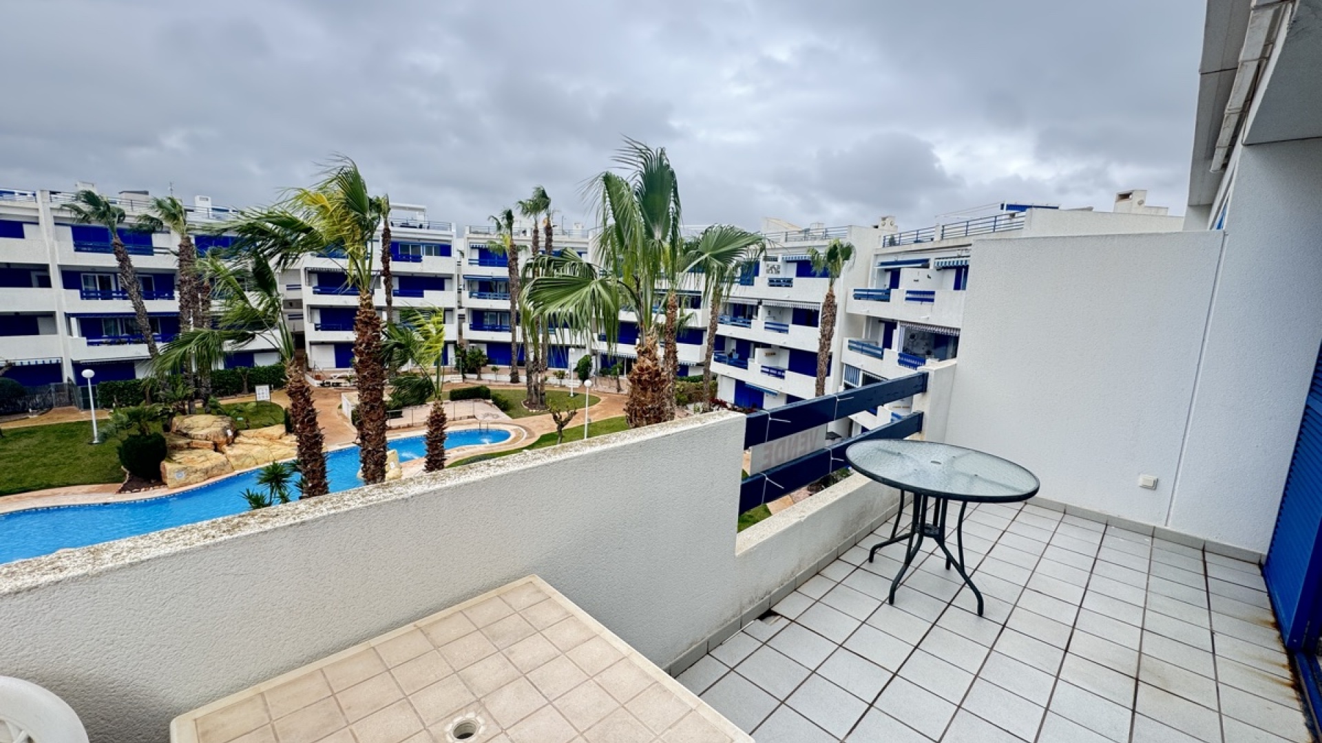 Resale - Apartment - Playa Flamenca - la calma