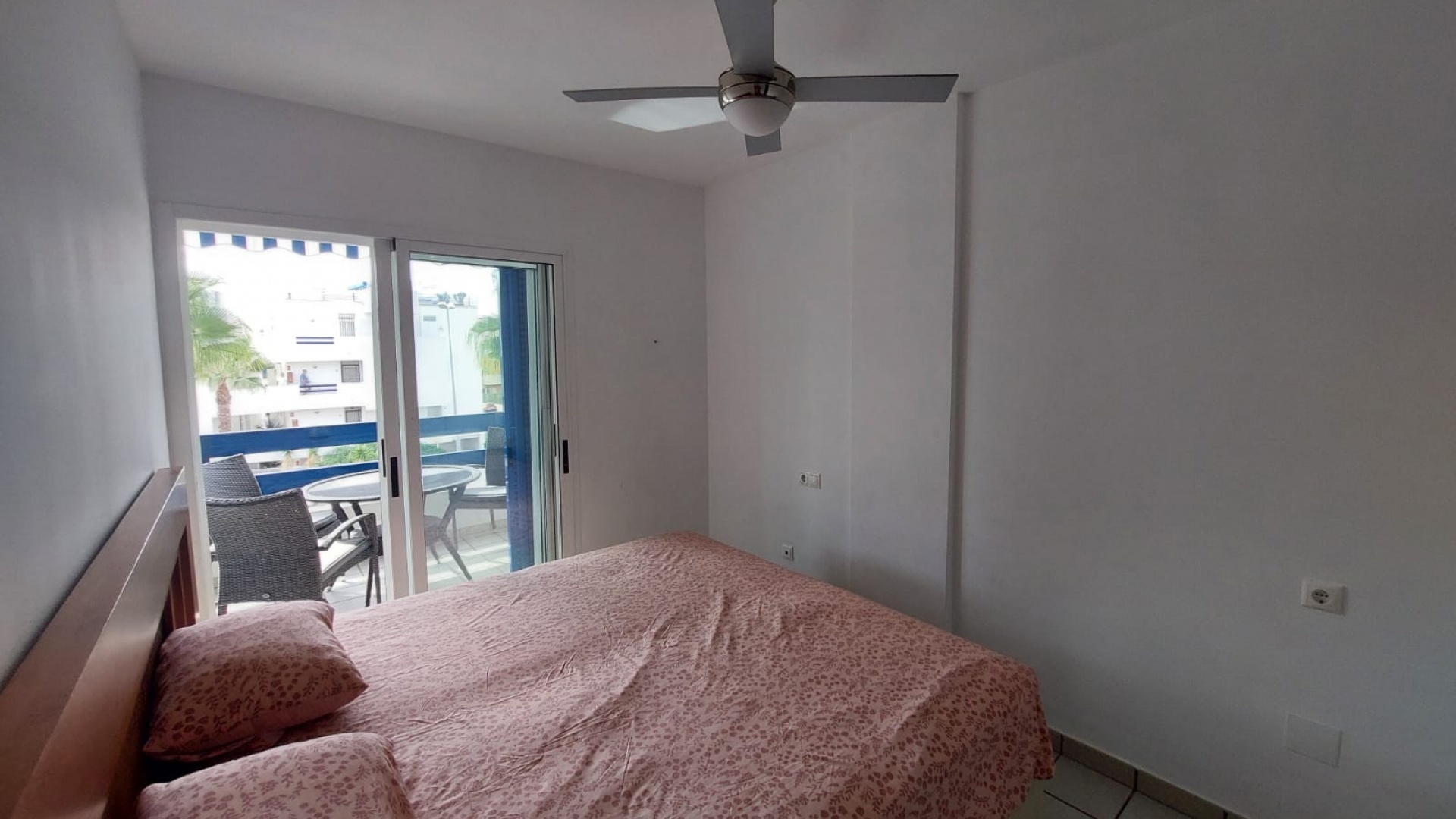 Resale - Apartment - Playa Flamenca - la calma