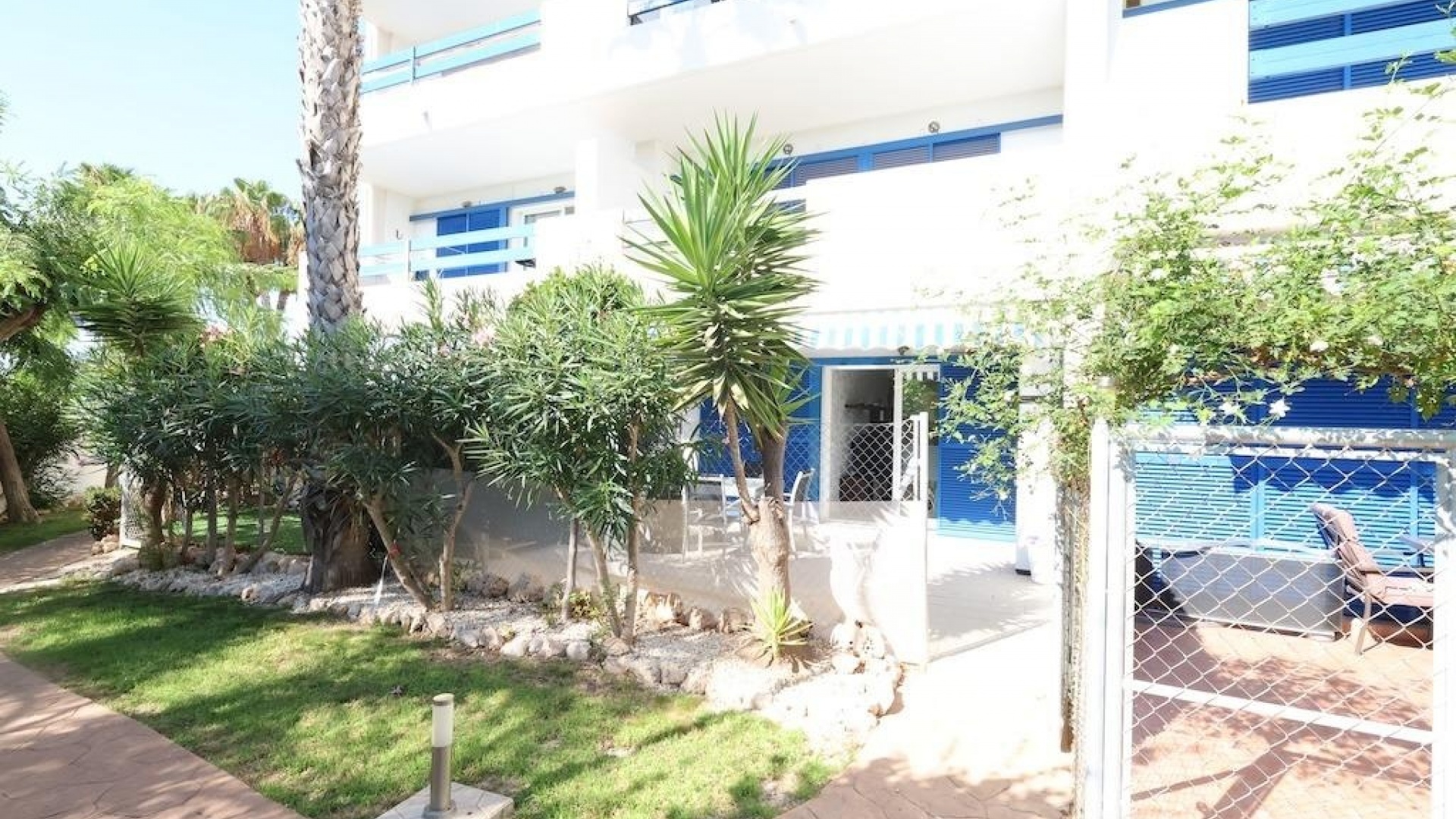 Resale - Apartment - Playa Flamenca - la calma