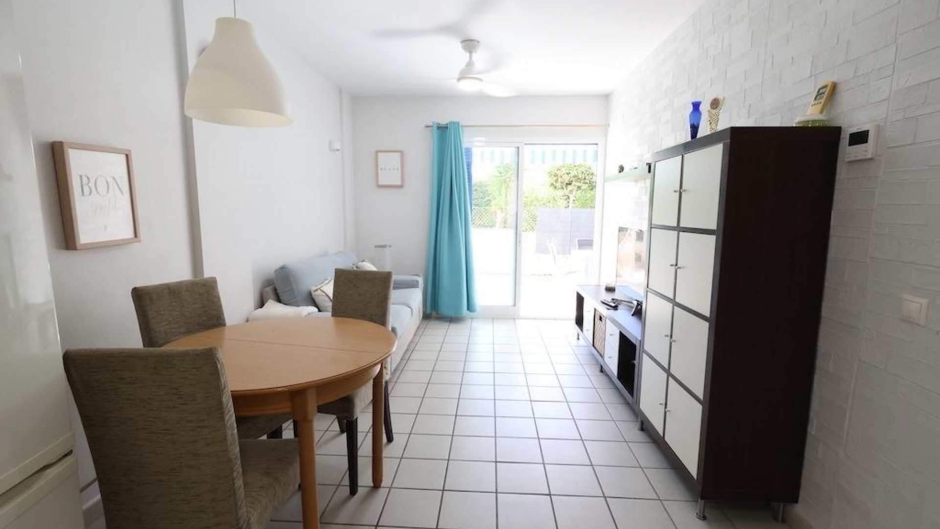 Resale - Apartment - Playa Flamenca - la calma